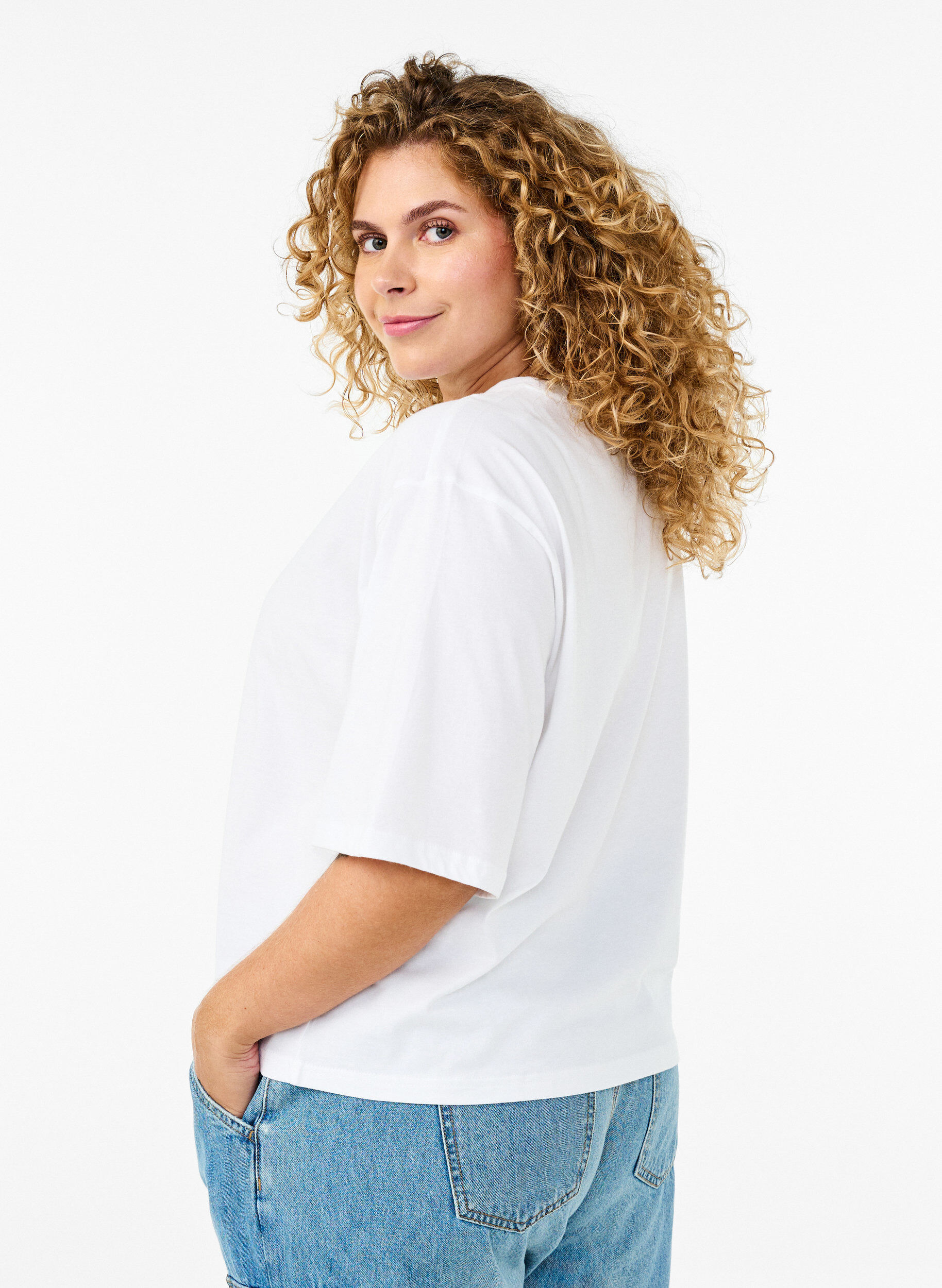 Zizzi T-shirt boxy en coton bio, Blanc, Model image number 2
