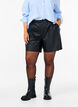 Short ample en simili cuir, Black, Model image number 2