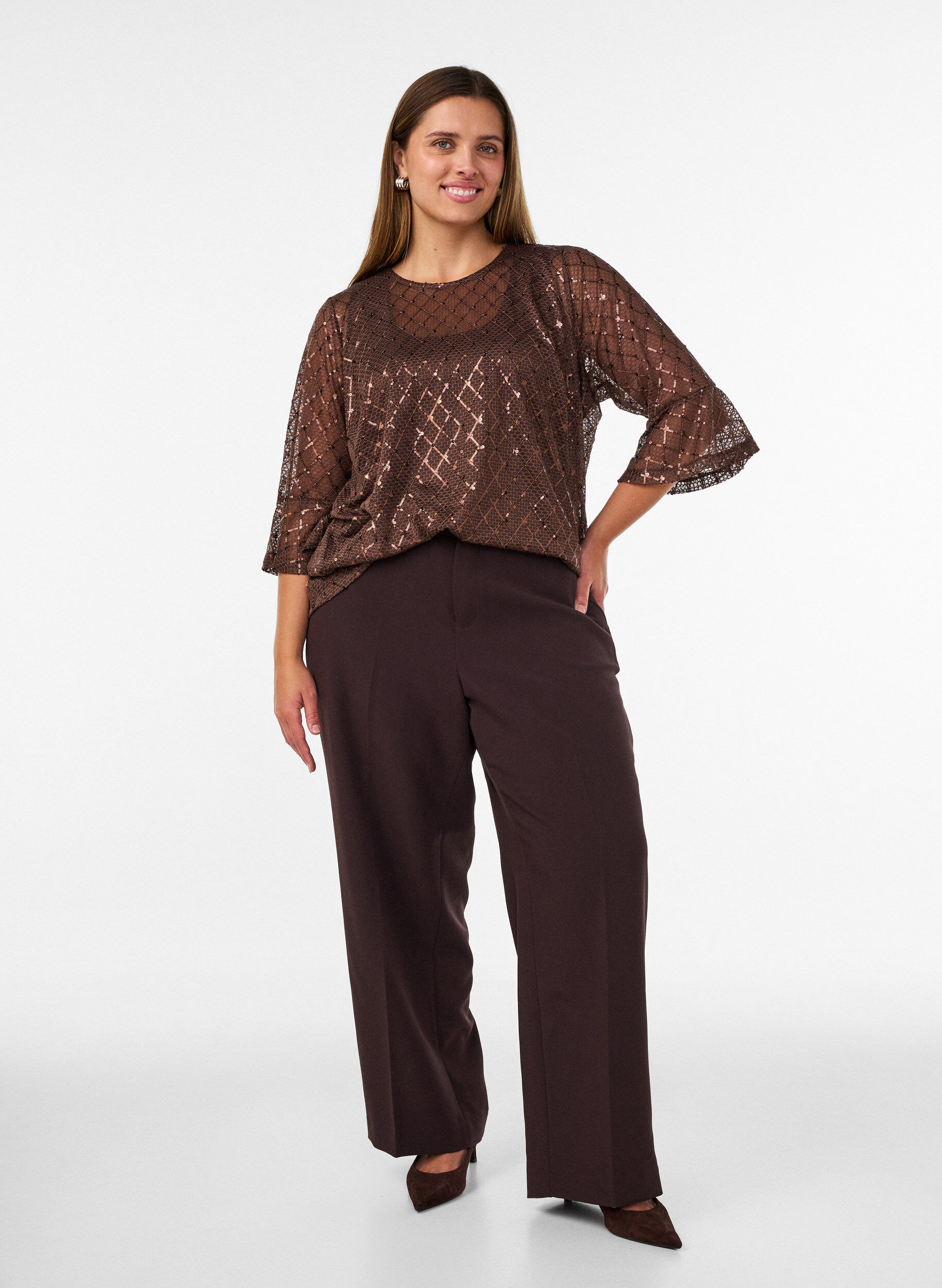 ZizziBlouse transparente avec sequins et motif &agrave; losanges, Marron, Model image number 1
