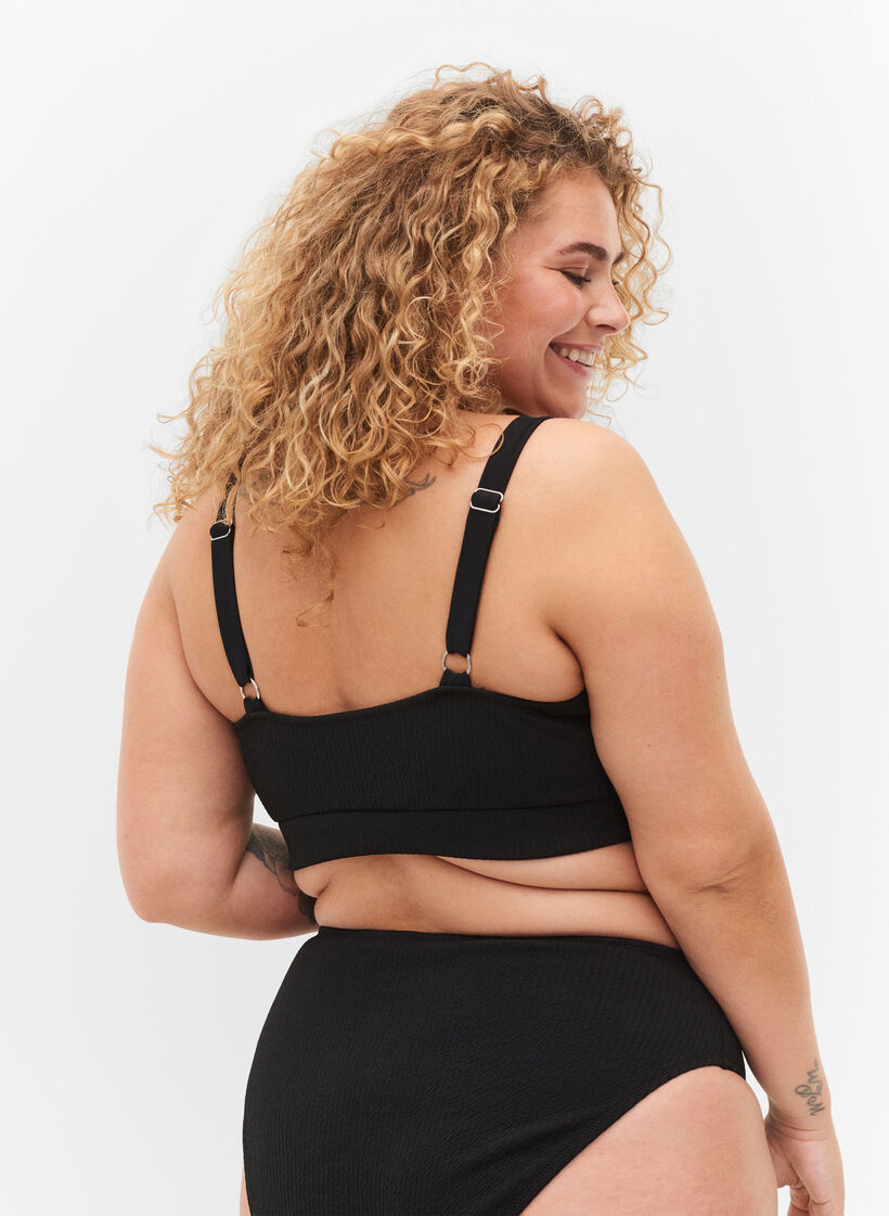 Haut de bikini avec structure en cr&ecirc;pe, Black, Model image number 1