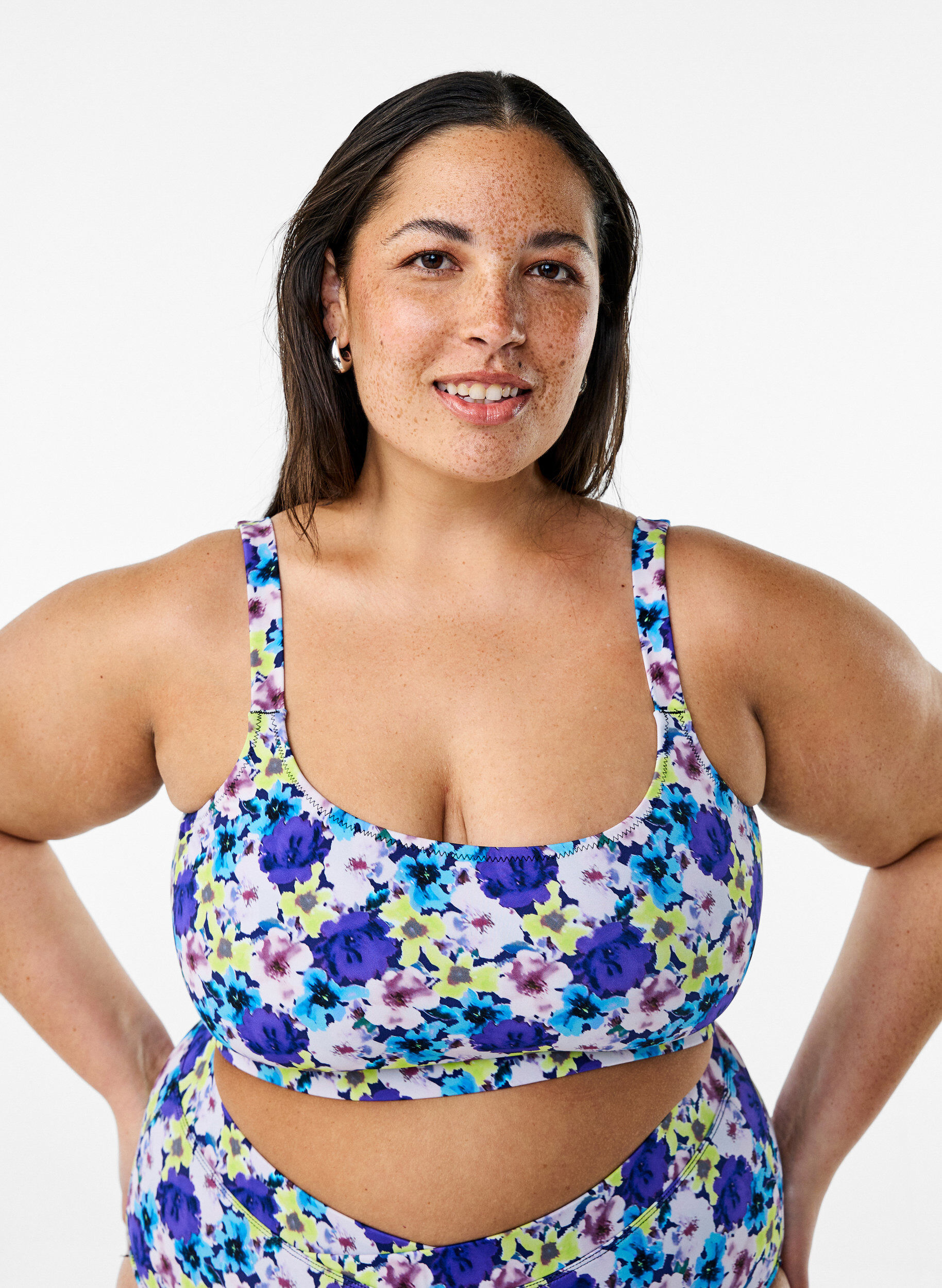 Zizzi Haut de bikini avec bretelles ajustables, Violet, Model image number 0