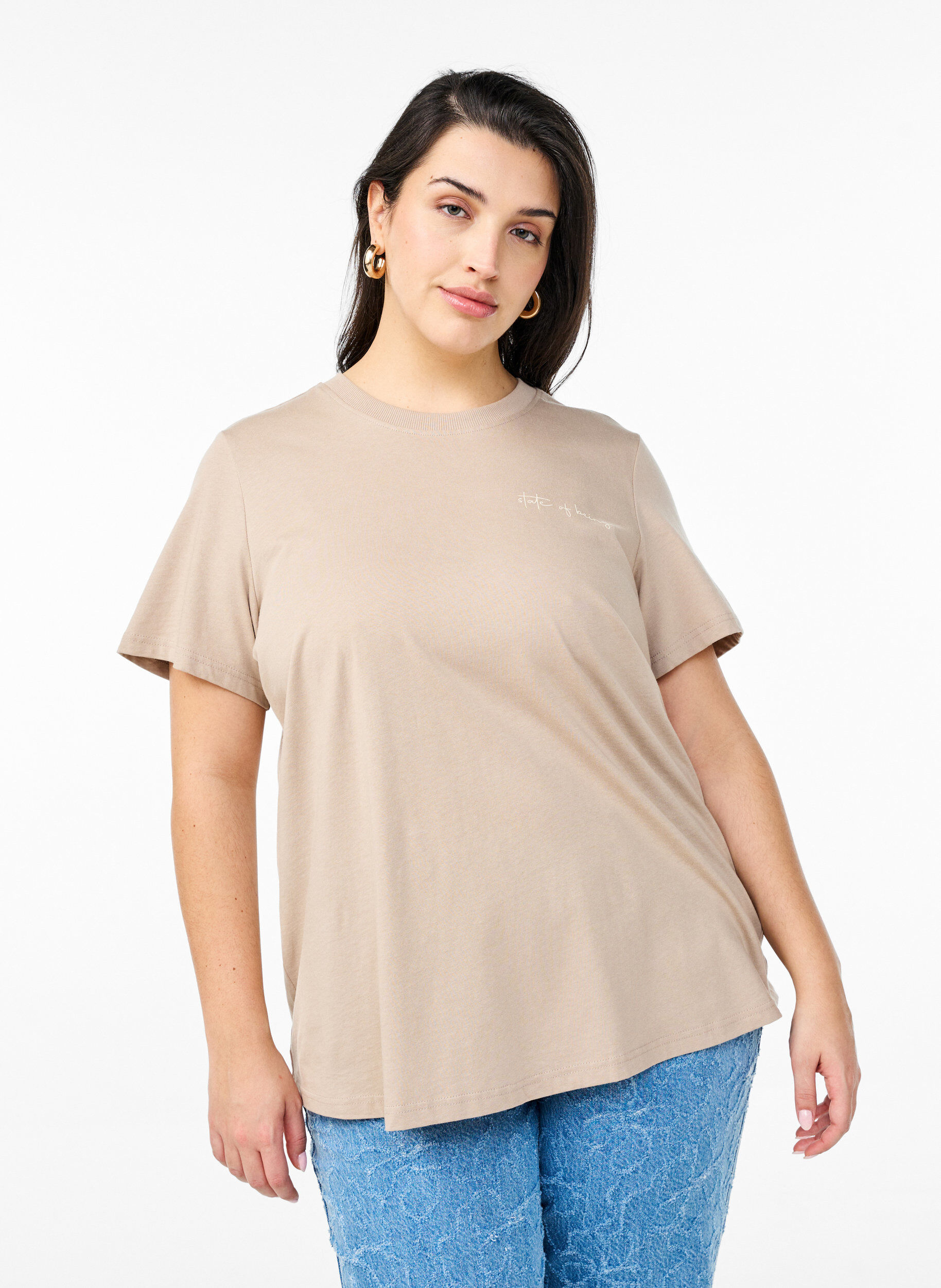 ZizziT-shirt avec imprim&eacute; de texte et col rond, Marron, Model image number 0