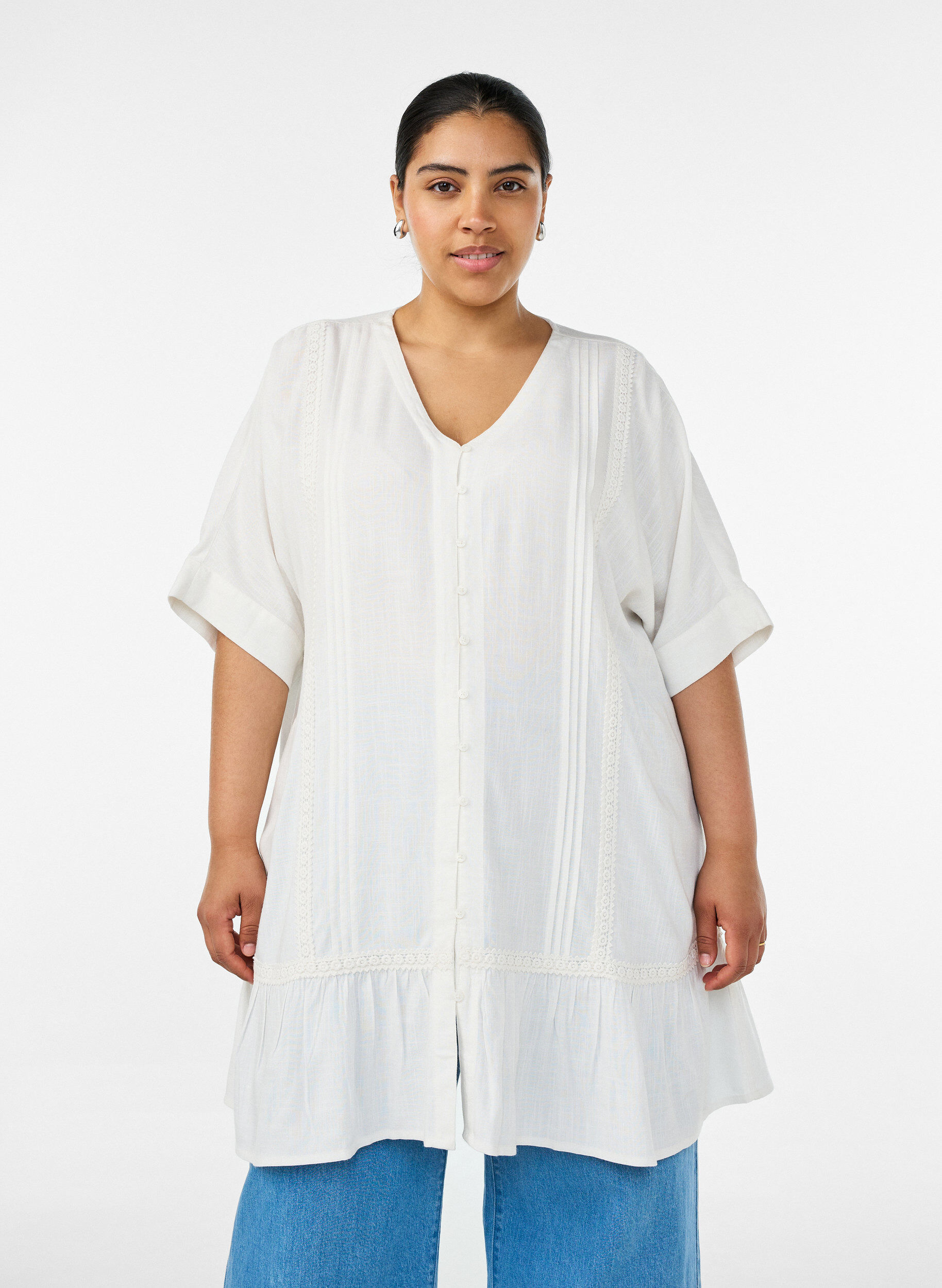 ZizziTunique en viscose avec boutons et ourlet &agrave; volants, Vanille, Model image number 0