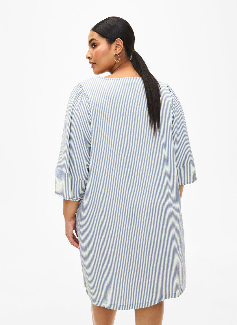 Robe rayée à manches 3/4, Blue Stripe, Model image number 1