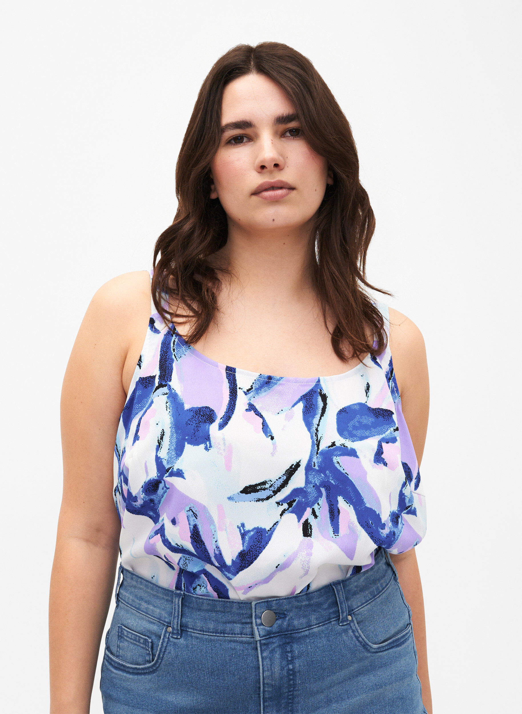 Zizzi FLASH - Top avec imprim&eacute;, Snow White Flower, Model image number 0