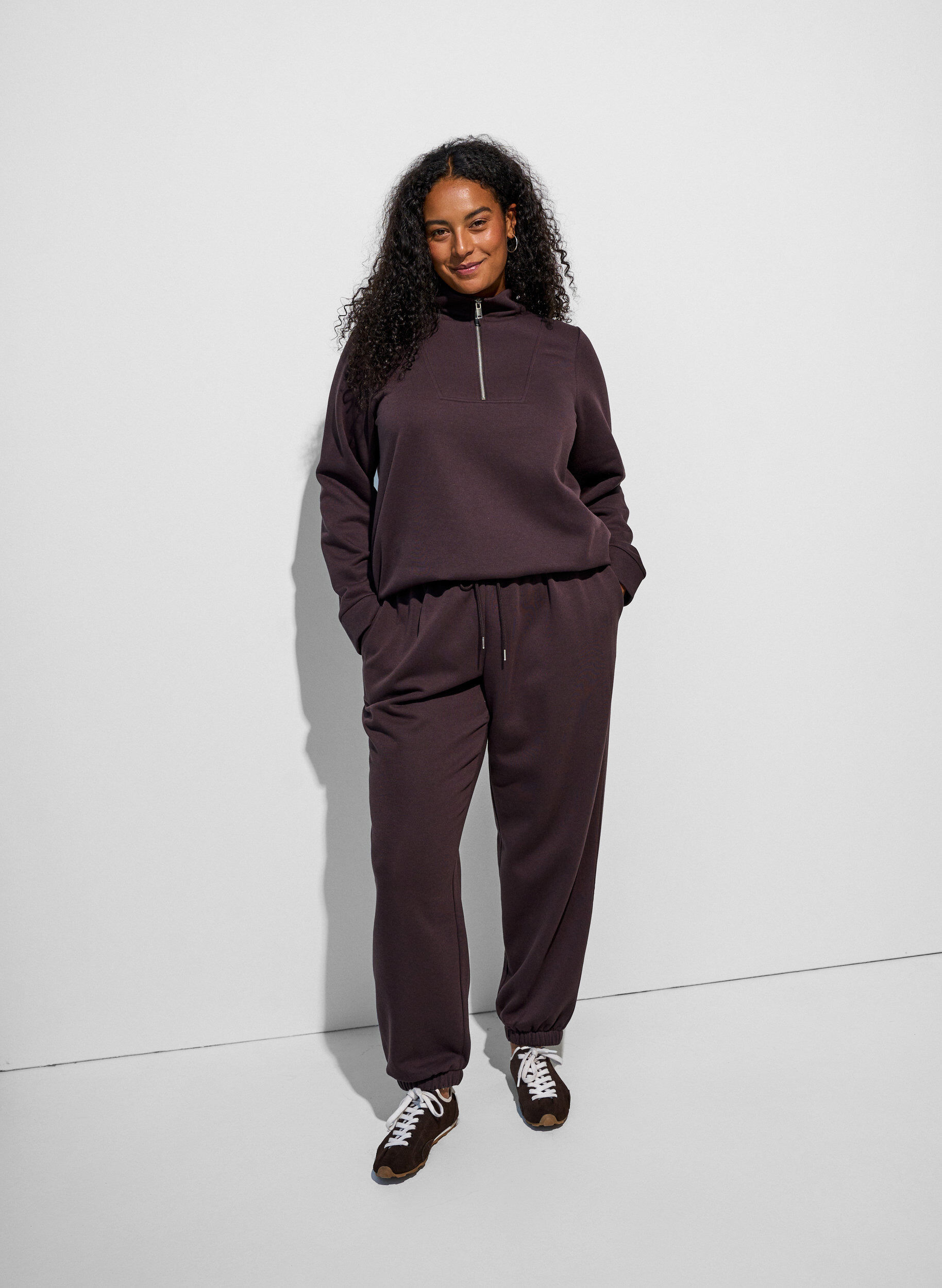ZizziPantalon de jogging taille haute avec cordon de serrage, Marron, Model image number 1