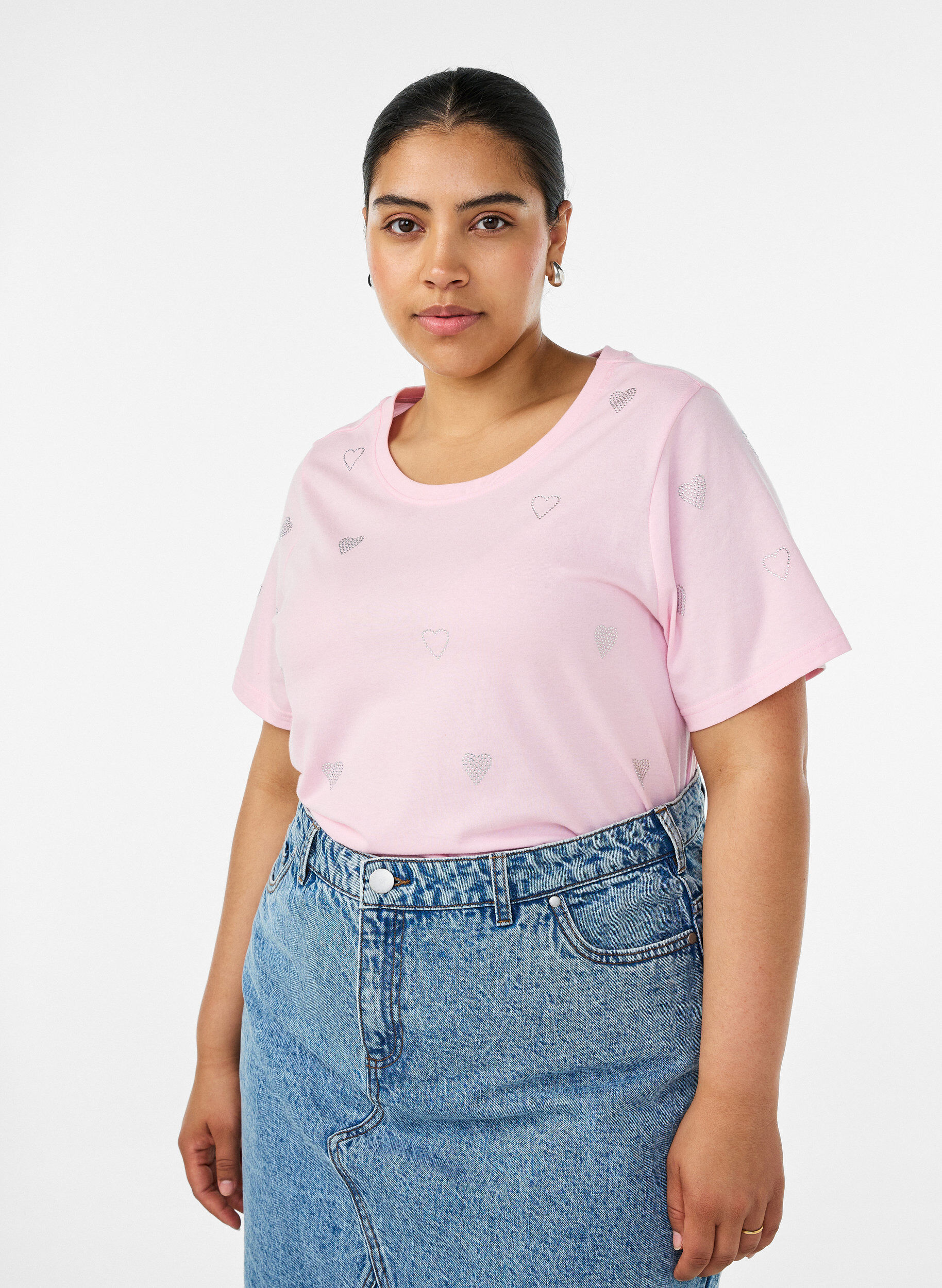 T-shirt en coton bio avec des c&oelig;urs, Rose, Model