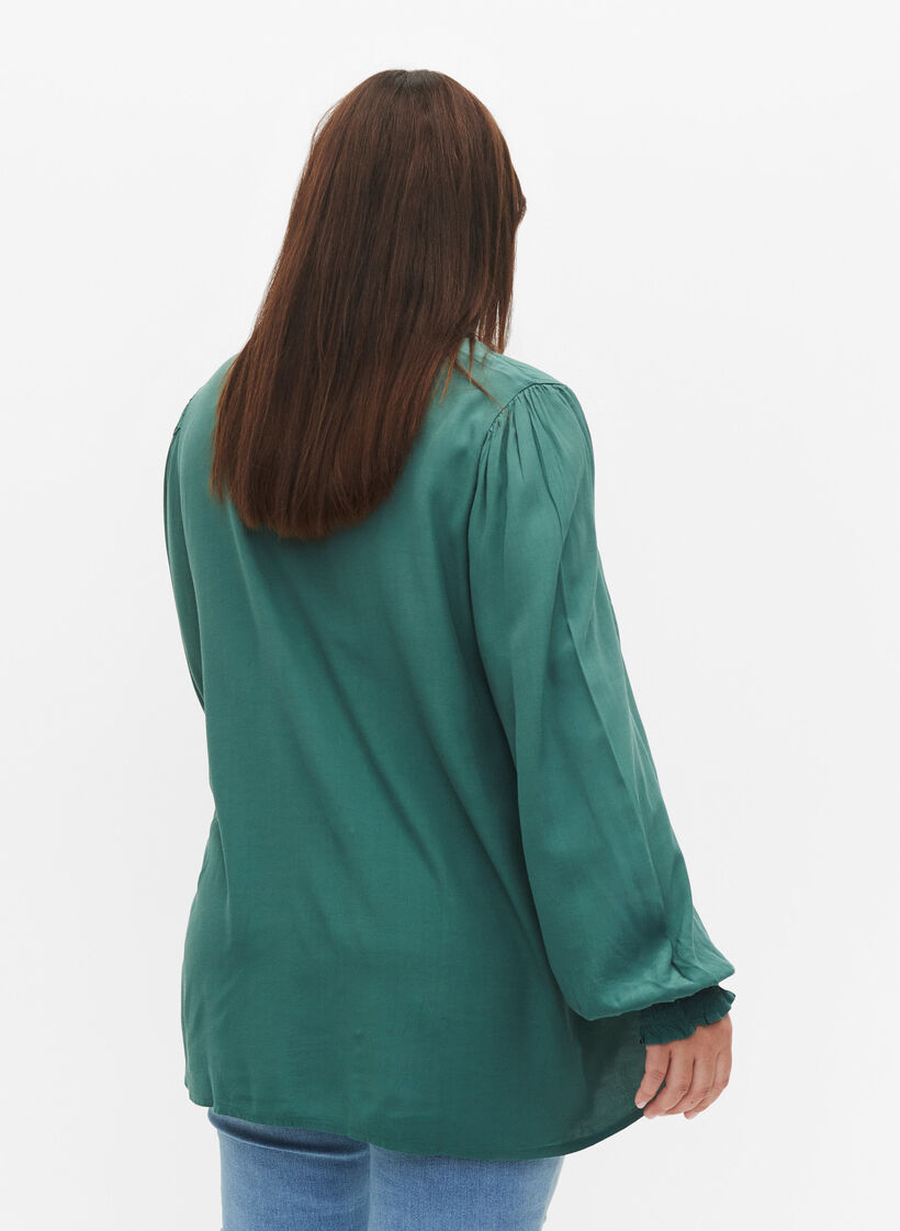 Blouse à manches longues en viscose, Sea Pine, Model image number 1