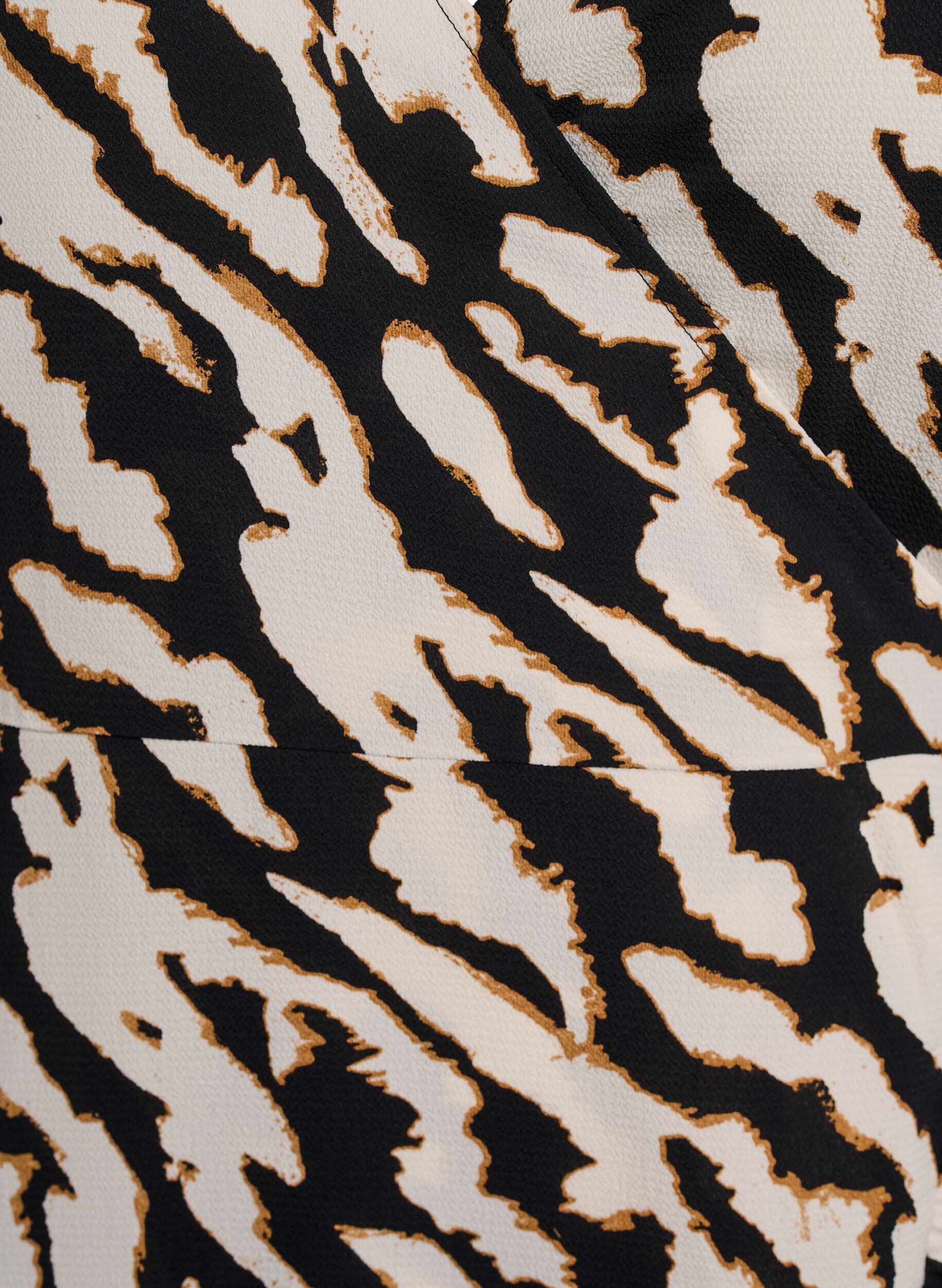 Zizzi Robe portefeuille de couleur unie avec manches courtes, Noir, Packshot image number 2