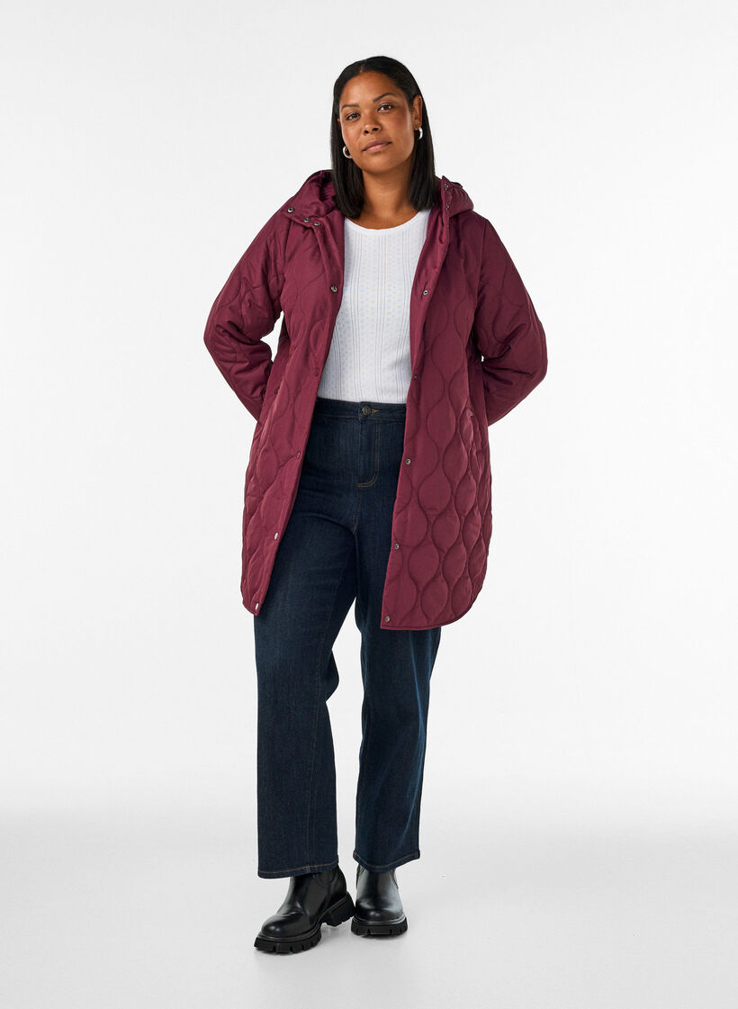 Veste matelass&eacute;e mi-longue avec capuche, 0655, Model image number 1