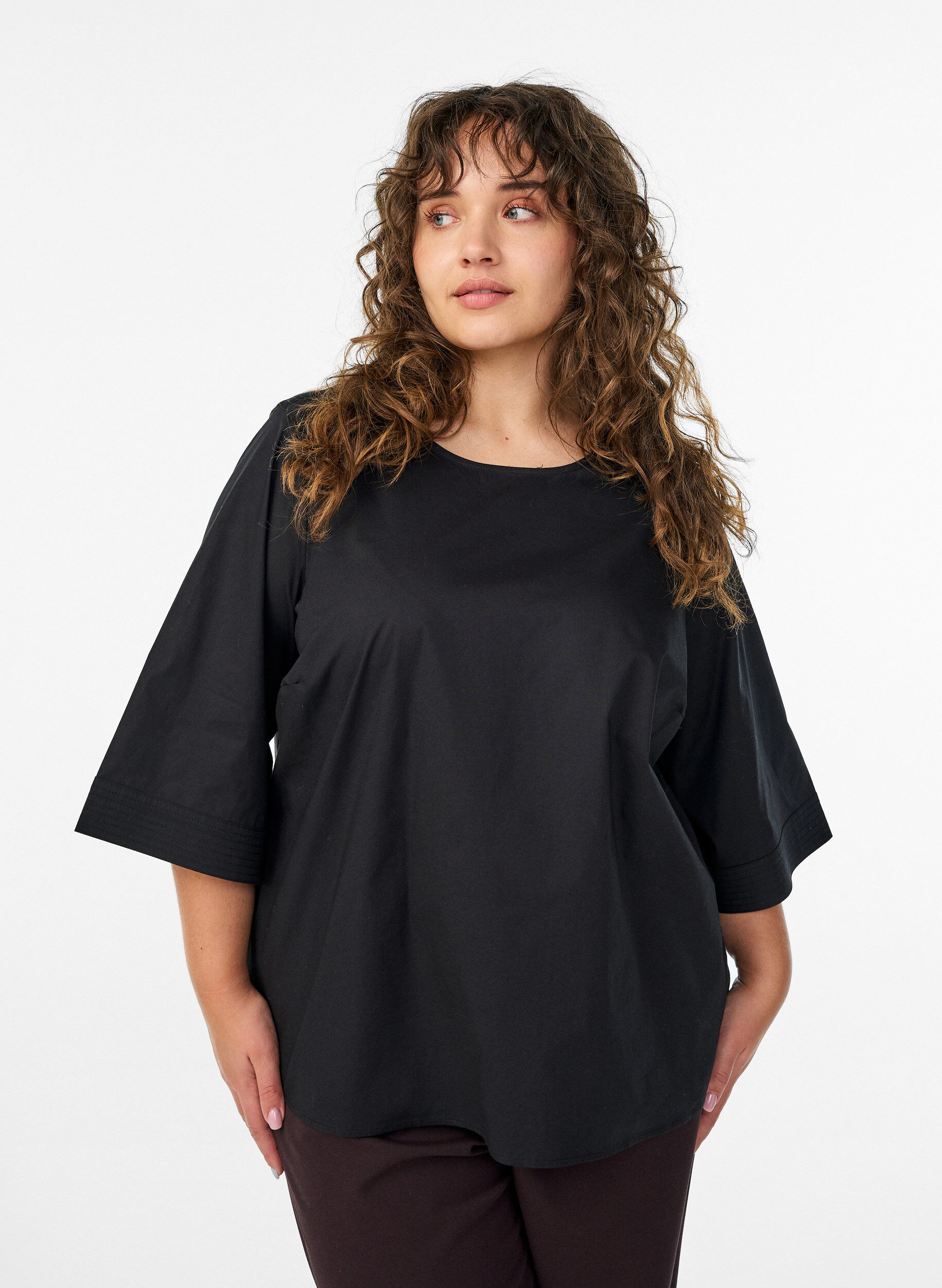 Blouse avec surpiq&ucirc;res et manches 3/4, Noir, Model