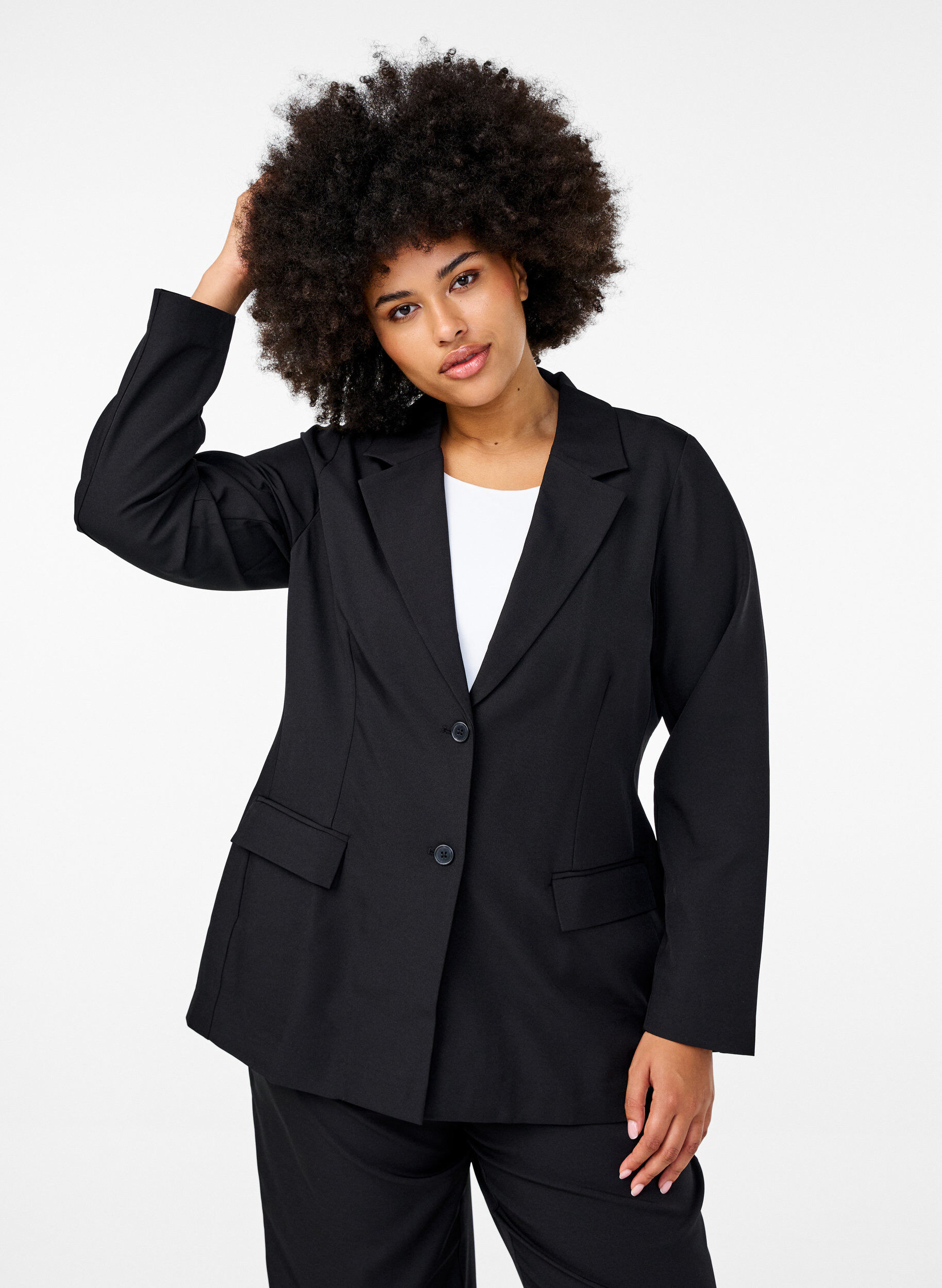 Zizzi FLASH - Blazer avec des poches et une fente, Noir, Model image number 0