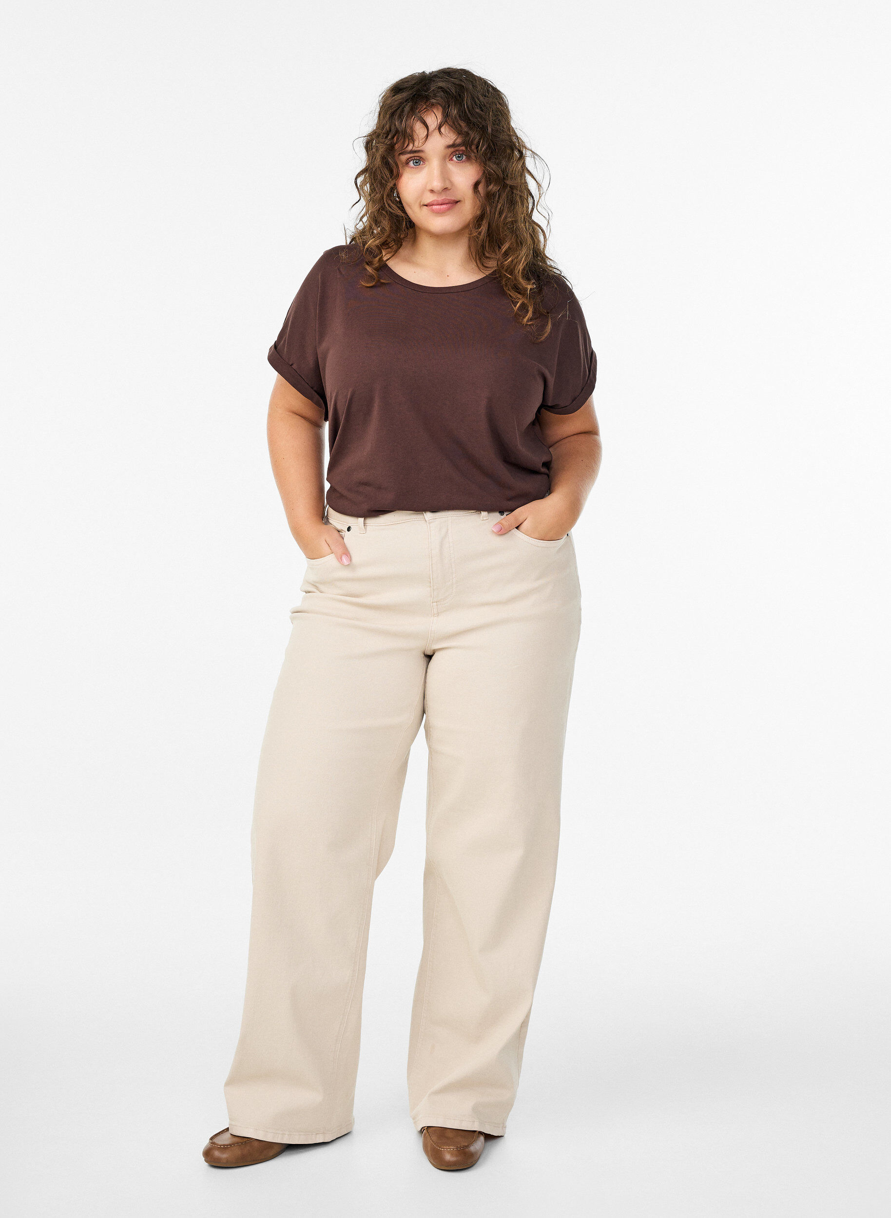 Zizzi T-shirt &agrave; manches courtes en coton m&eacute;lang&eacute;, Marron, Model image number 1