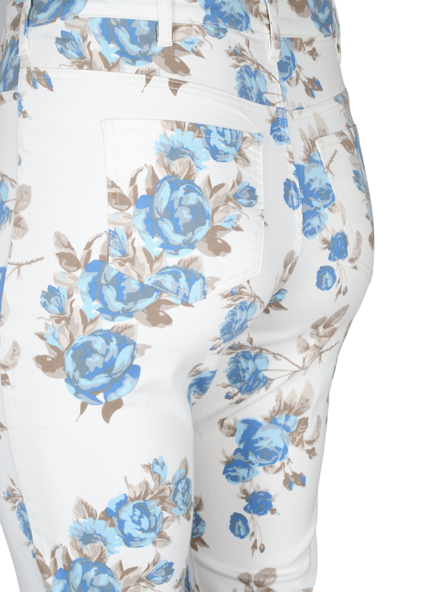 Zizzi Pantacourt Amy taille haute avec imprim&eacute; floral, White B.AOP, Packshot image number 3