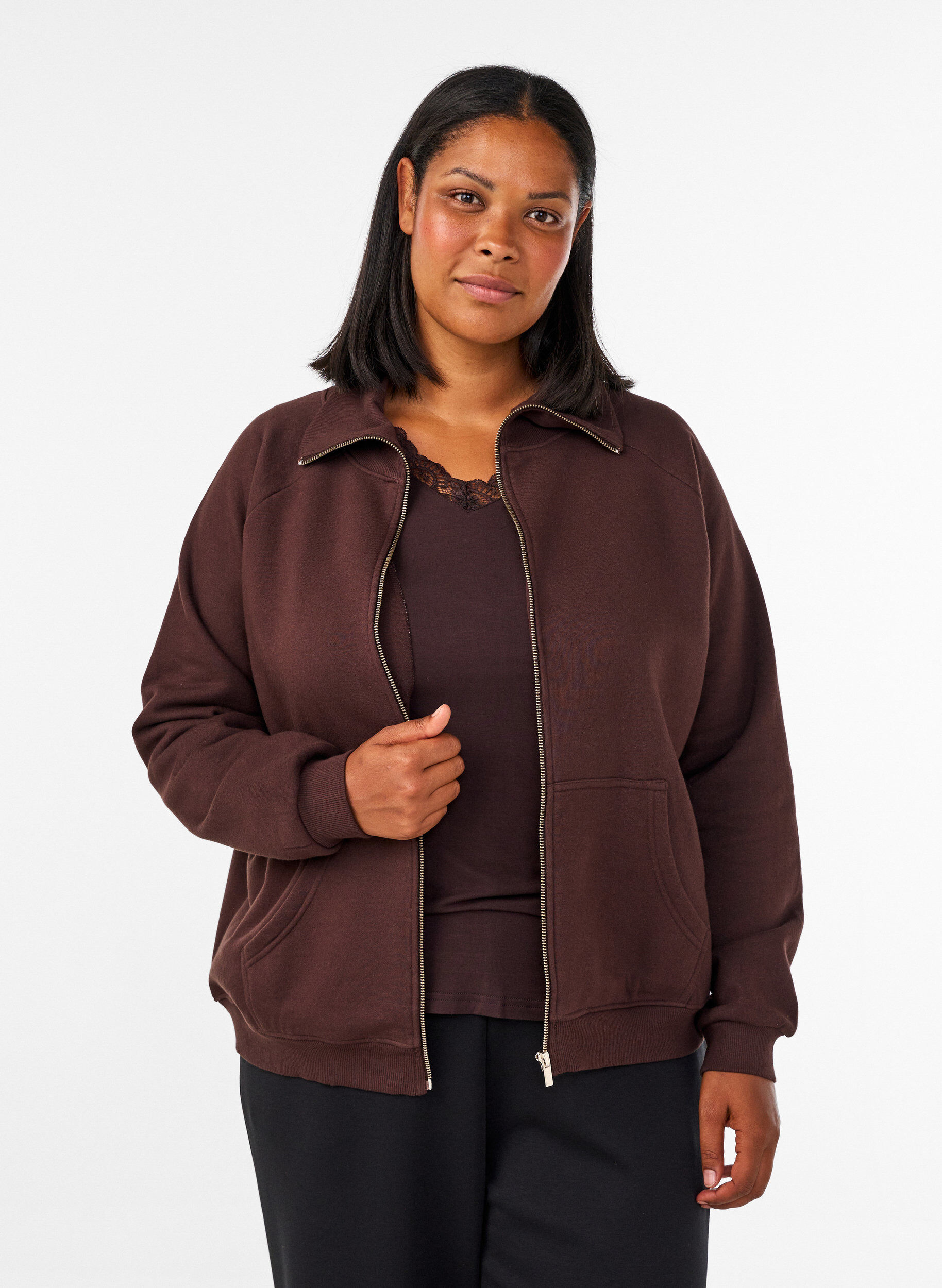 Cardigan sweat avec col montant et zip, Marron, Model