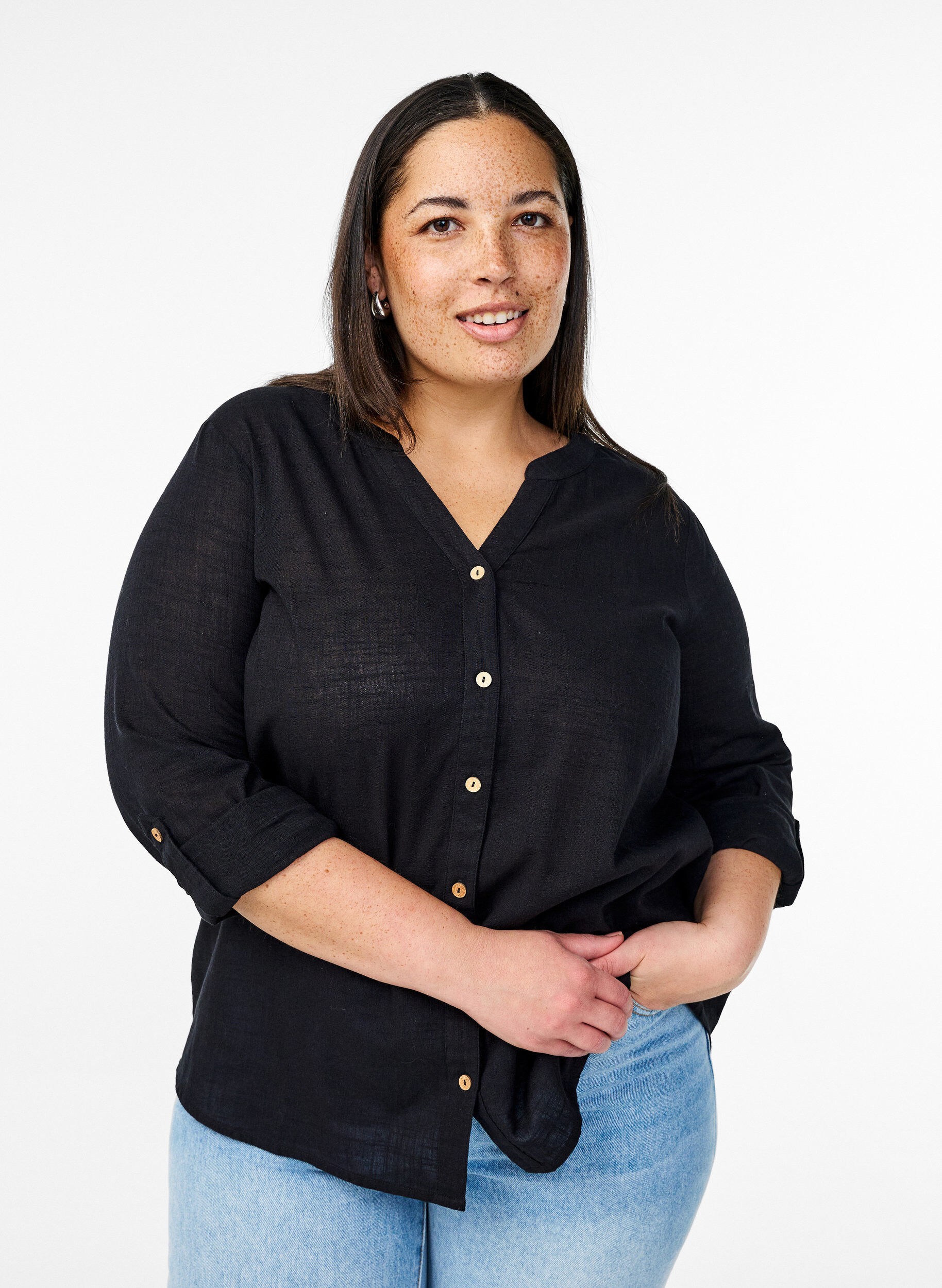 Chemisier en coton avec un col en V, Noir, Model