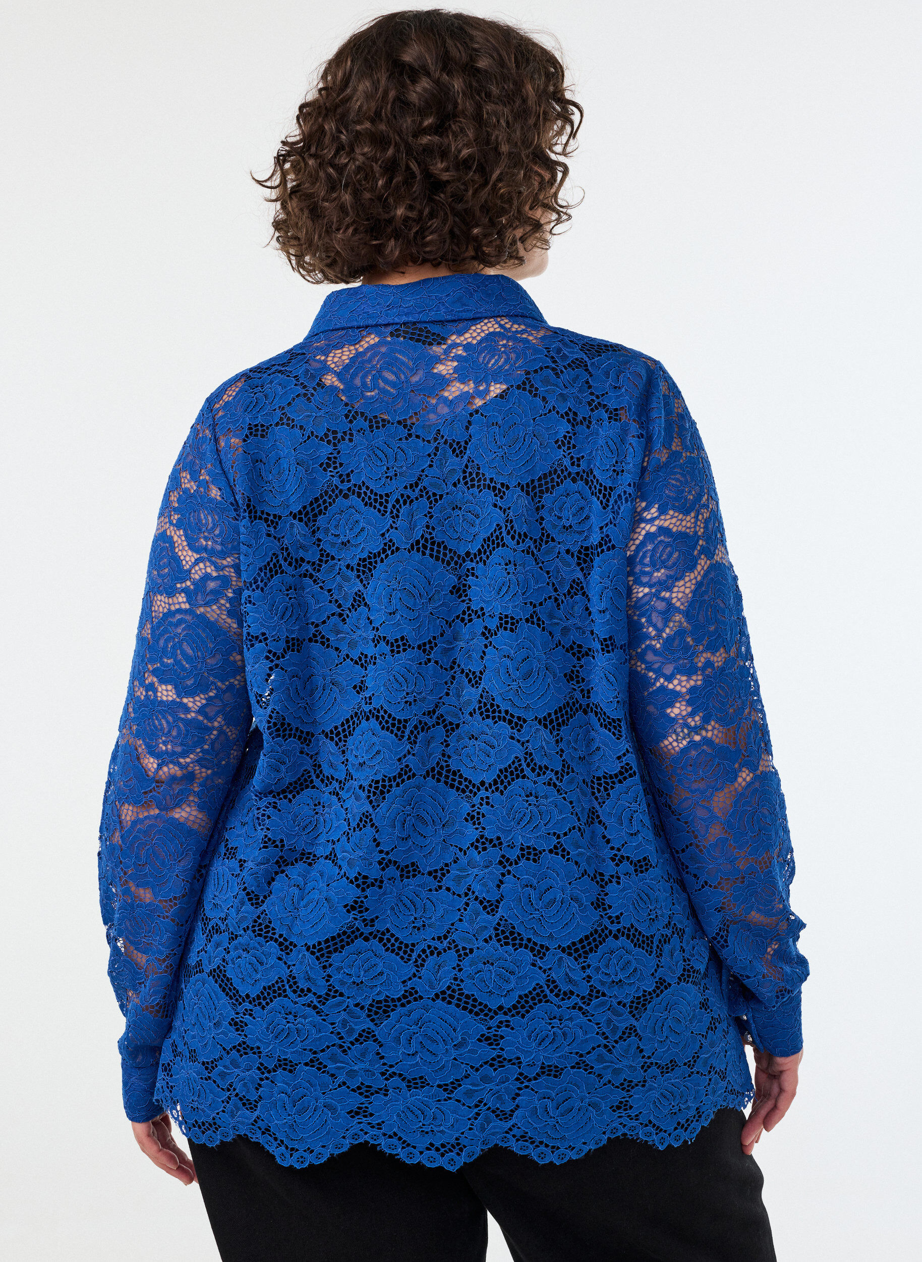 ZizziChemise en dentelle avec boutons nacr&eacute;s, Bleu, Model image number 2