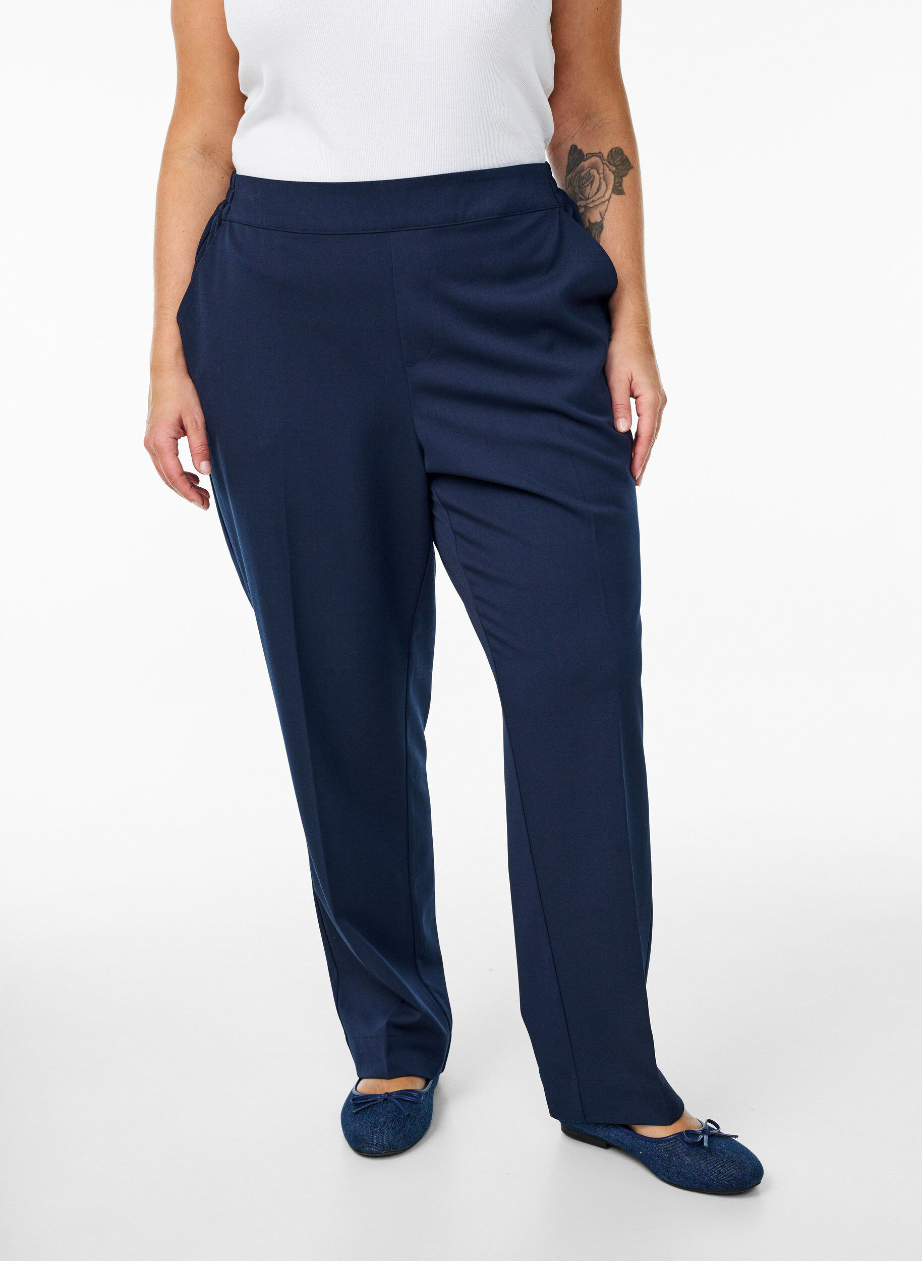 Zizzi Pantalon ample &agrave; taille haute, Bleu, Model image number 2