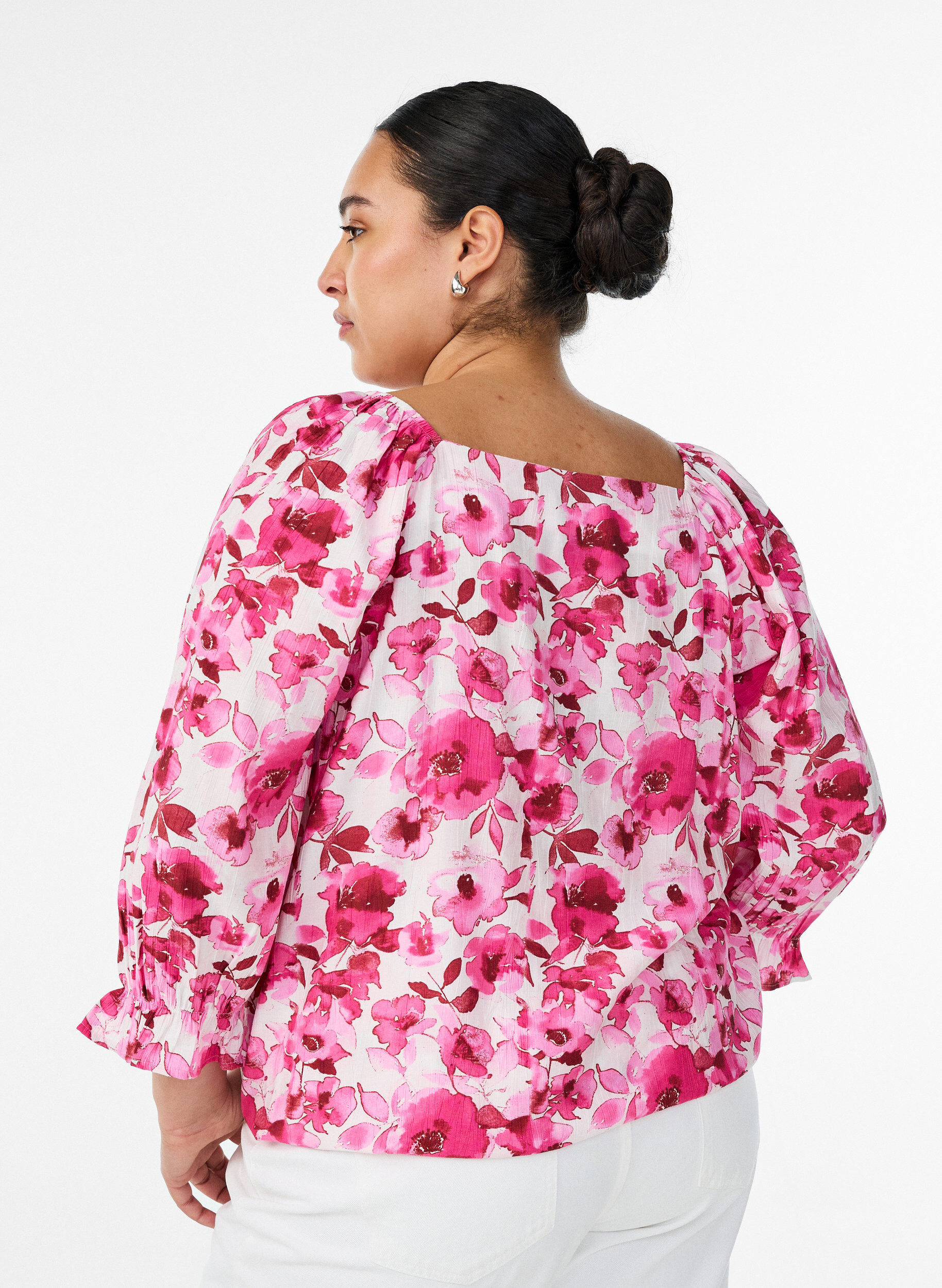 Zizzi Blouse en viscose &agrave; col carr&eacute; et manches 3/4, Rose, Model image number 2