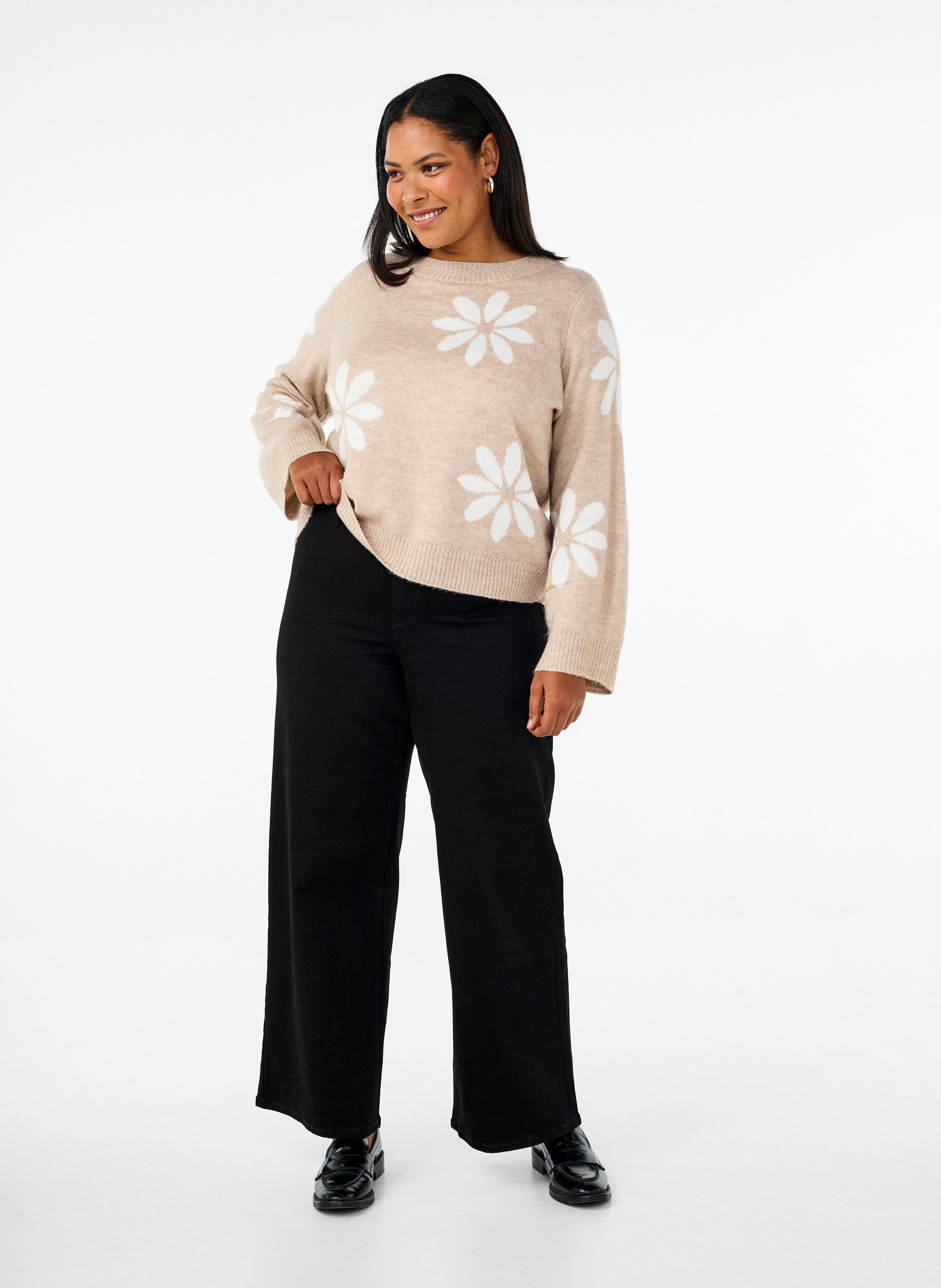 Zizzi Chemisier en maille et &agrave; fleurs, Simply Taupe Comb, Model image number 2