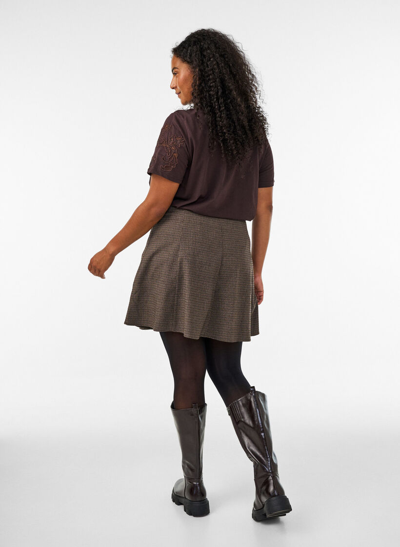 Jupe &eacute;vas&eacute;e &agrave; petits carreaux, Marron, Model image number 2