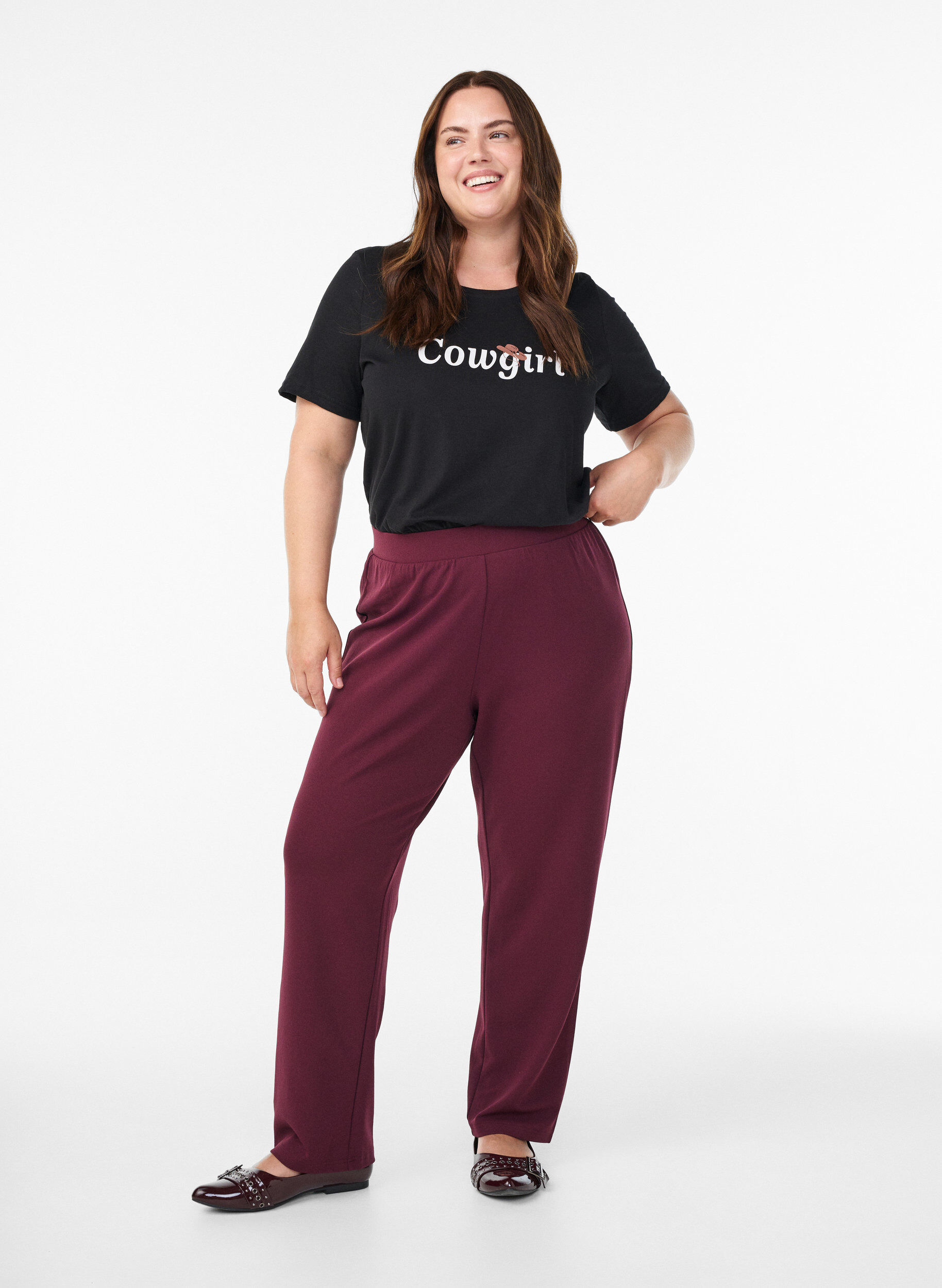 ZizziPantalon &agrave; coupe droite, Bordeaux, Model image number 0