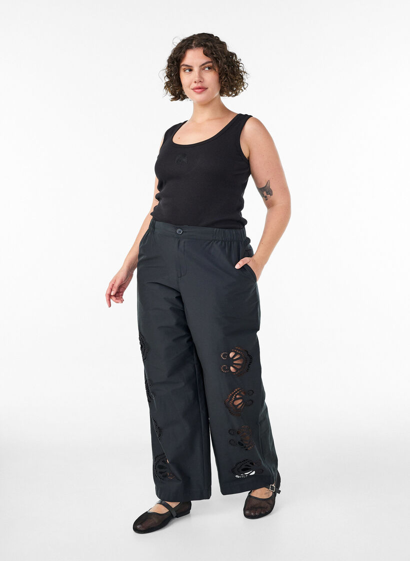 Haut ajust&eacute; avec motif, Noir, Model image number 1