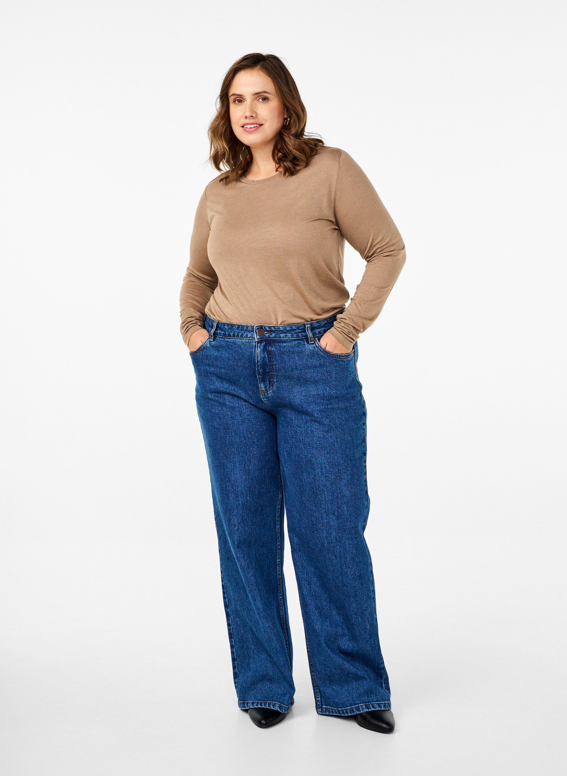 Zizzi Chemisier &agrave; manches longues en laine et viscose, Marron, Model image number 1