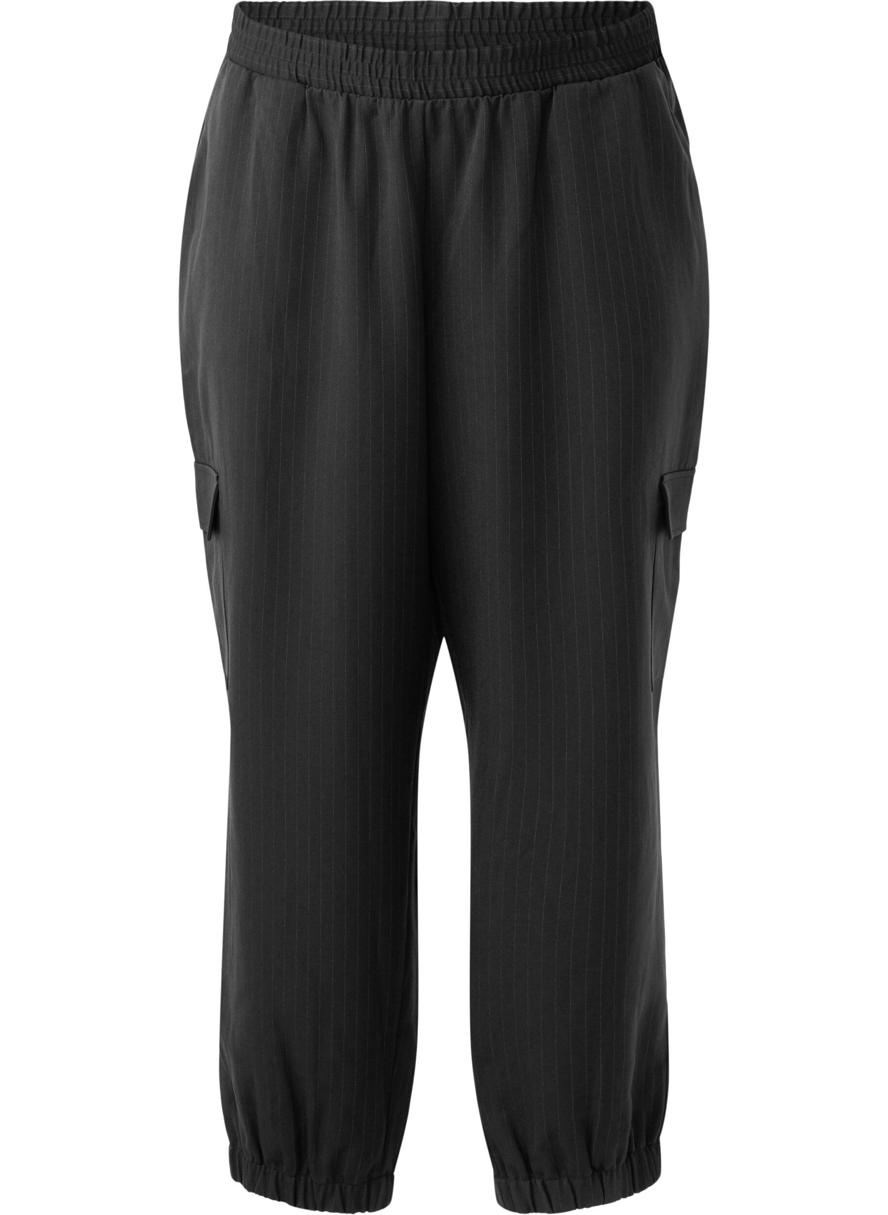 Zizzi Pantalon avec poches cargo et taille &eacute;lastiqu&eacute;e, Noir, Packshot image number 0