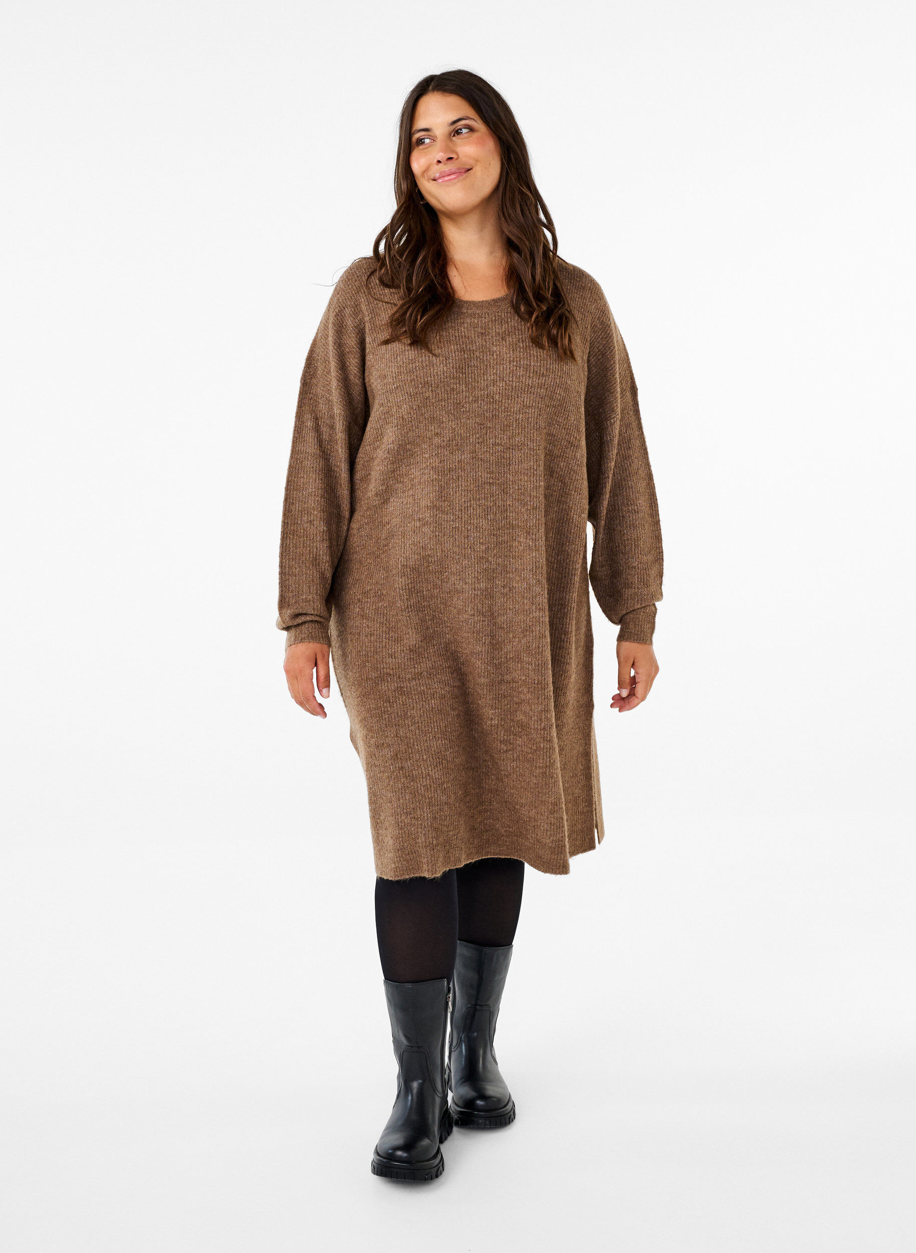 Zizzi Robe &agrave; manches longues en tricot c&ocirc;tel&eacute;, Caribou Mel., Model image number 2