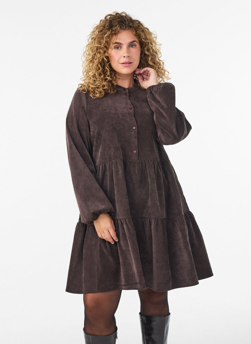 Robe en velours c&ocirc;tel&eacute; coupe A avec col montant, Marron, Model image number 0