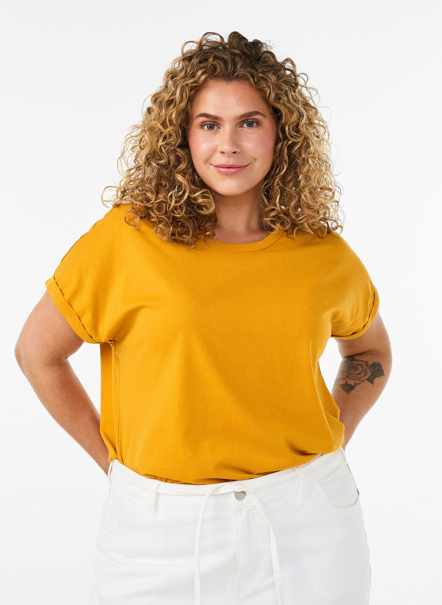 T-shirt &agrave; manches courtes en coton m&eacute;lang&eacute;, Jaune, Model