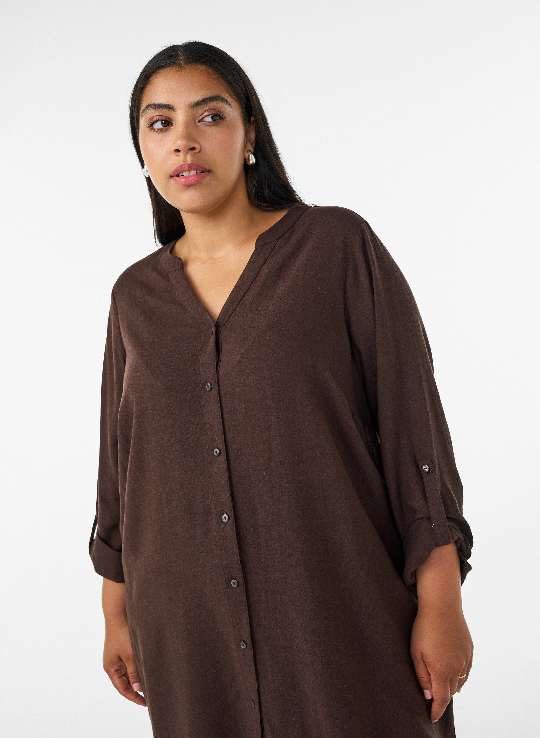 ZizziChemise longue en lin et viscose, Marron, Model image number 2