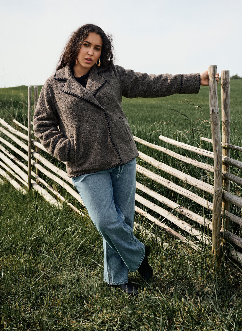 Veste teddy avec d&eacute;tails contrastants, Marron, Image image number 0