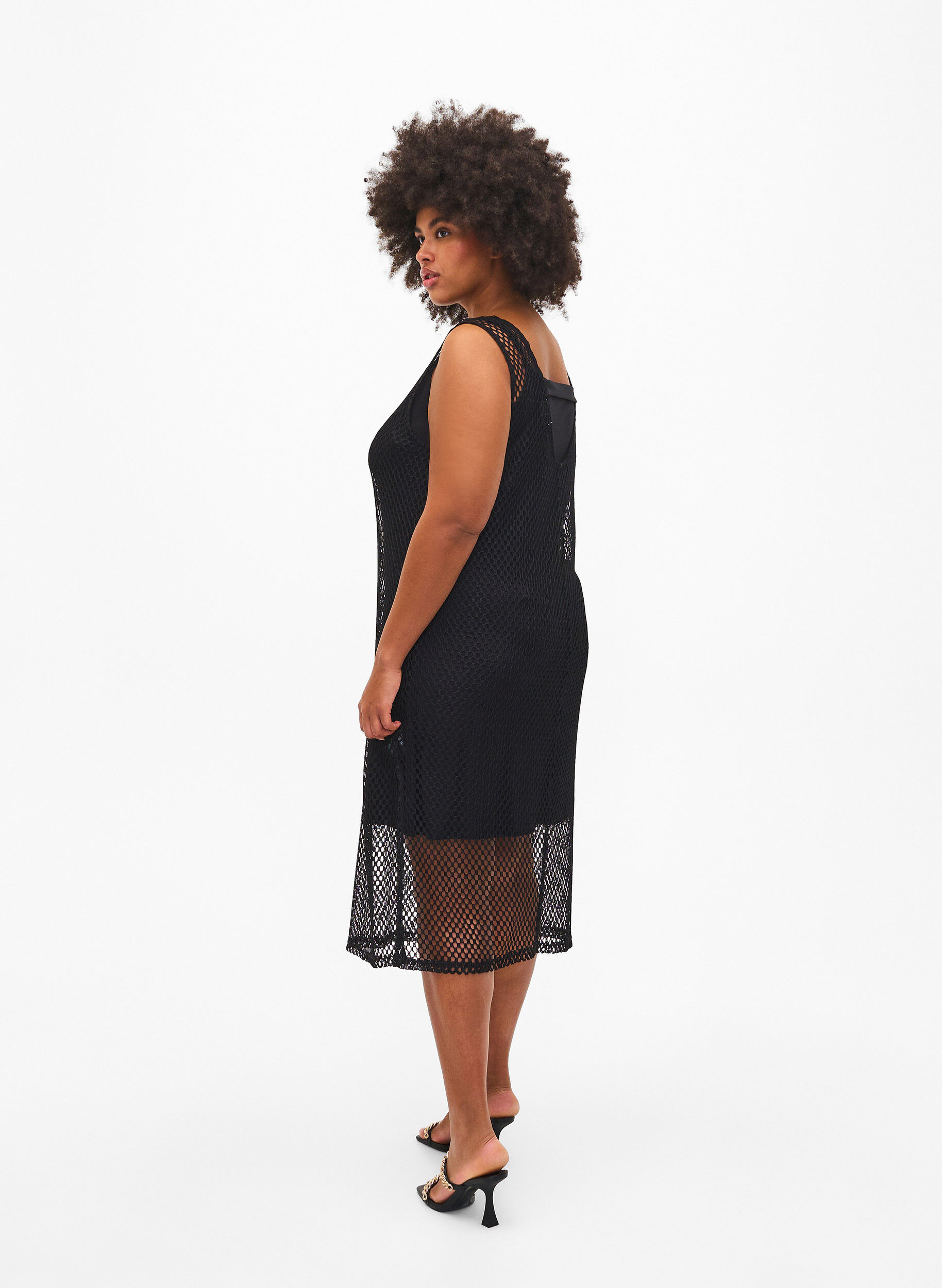 Zizzi Robe fendue sans manches en maille, Black, Model image number 1