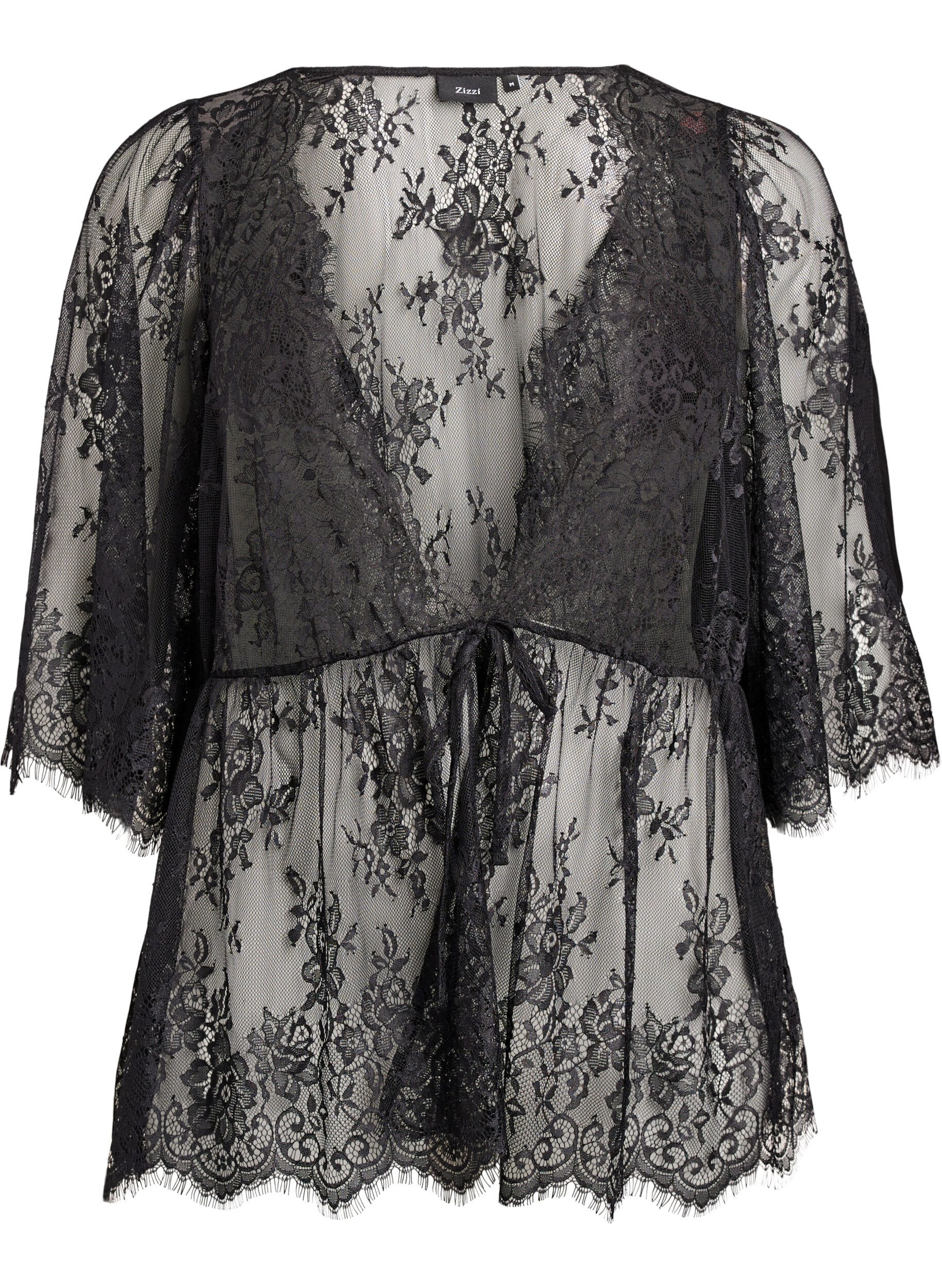 Haut en dentelle avec lien &agrave; nouer et manches 3/4