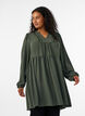 Robe coupe &eacute;vas&eacute;e avec une taille empire, Vert, Model image number 0