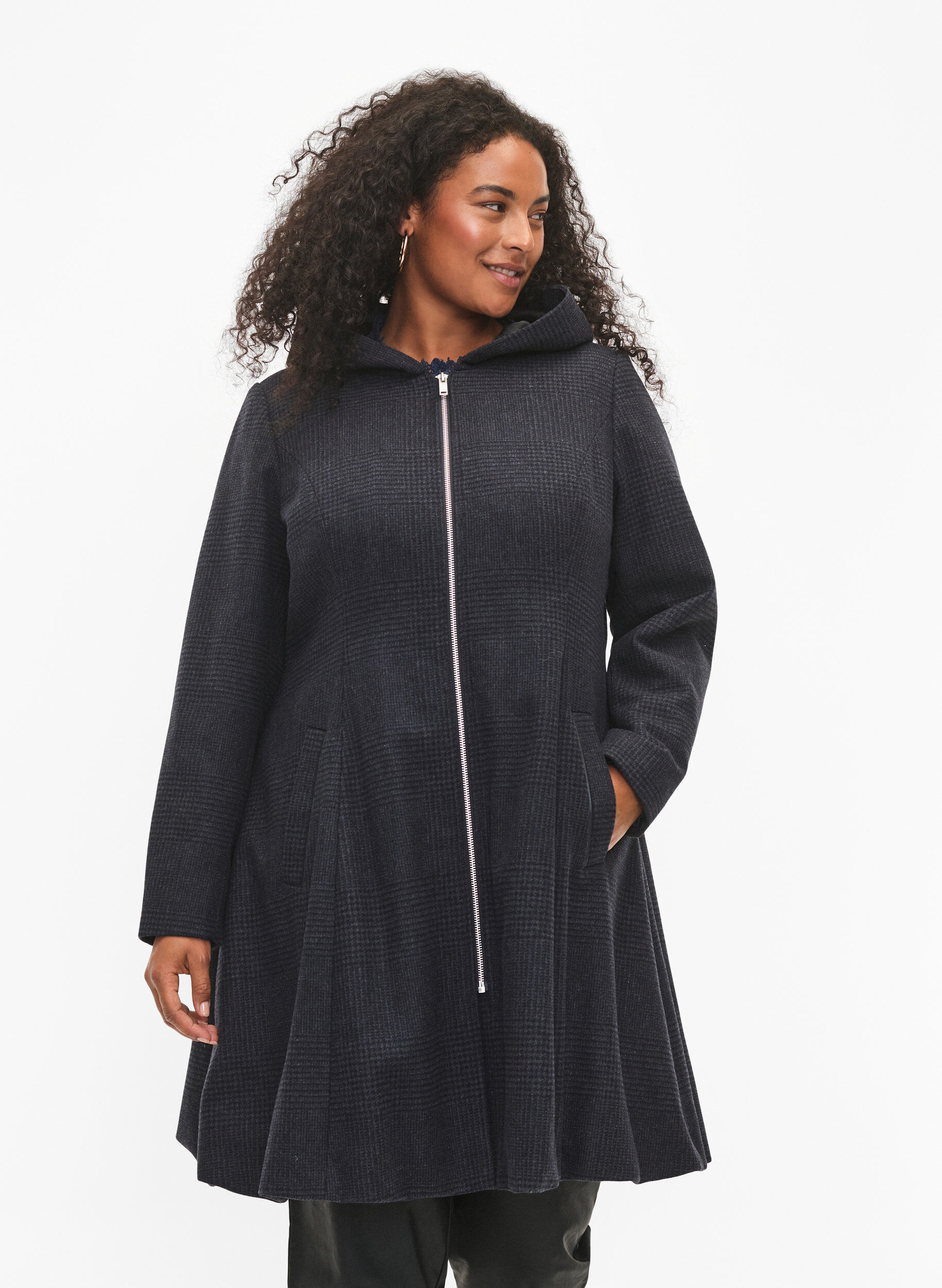 Zizzi Manteau &agrave; carreaux avec de la laine, Dark Grey Melange, Model image number 0