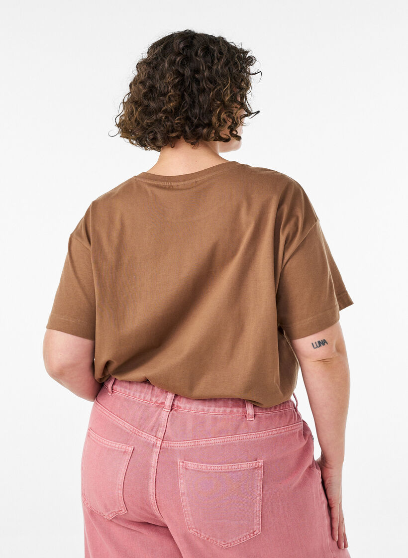 T-shirt en 100% coton avec manches courtes et imprim&eacute;, Marron, Model image number 2