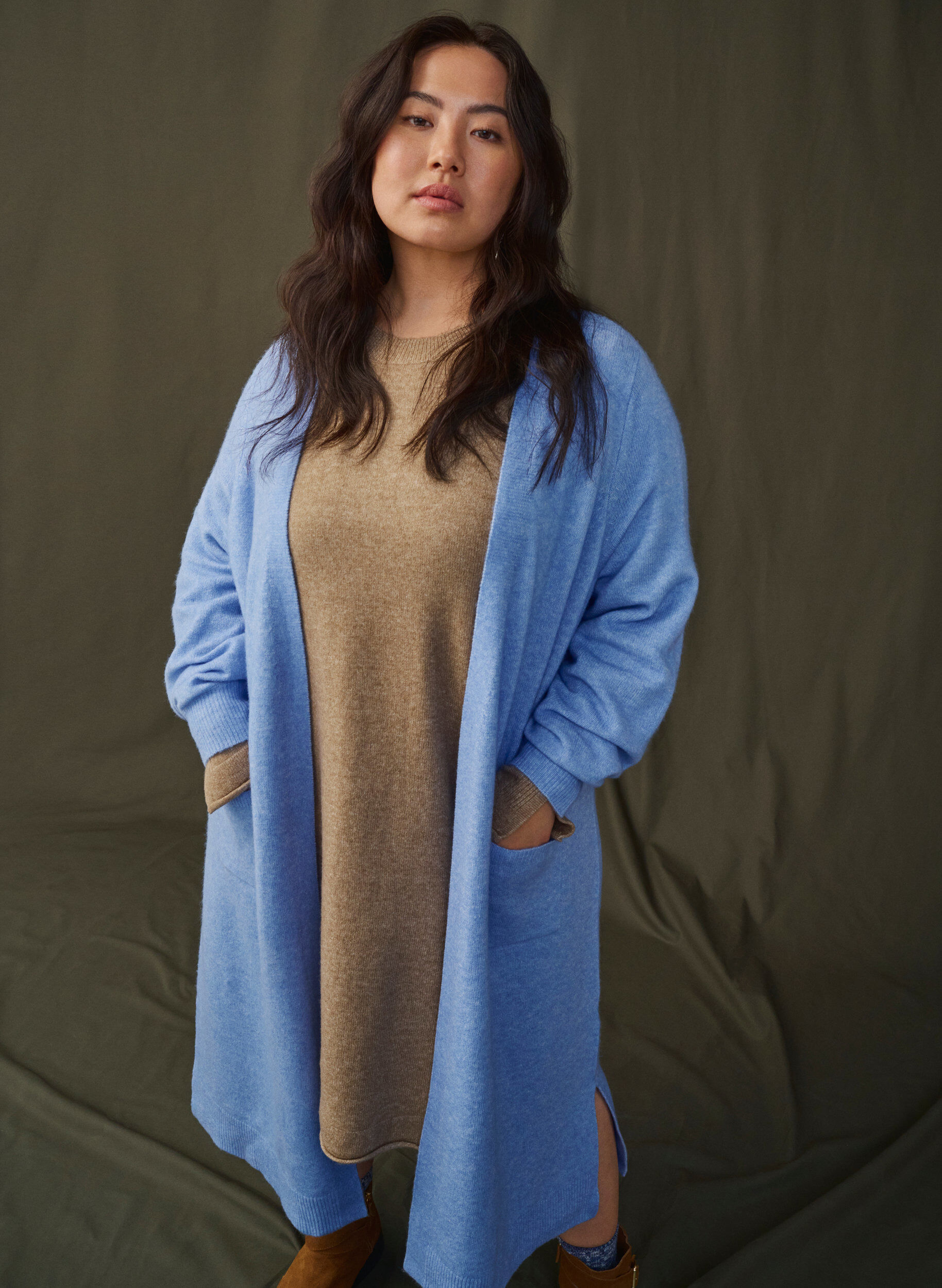 Zizzi Long cardigan tricot&eacute; avec poches, Cornflower Blue Mel., Image image number 0