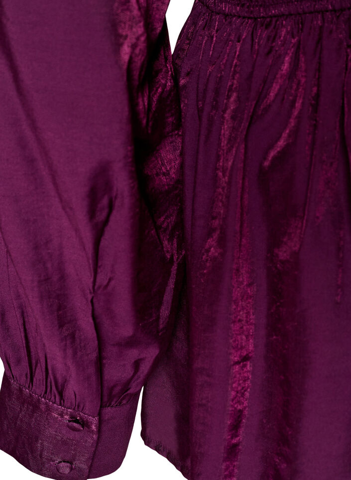 Blouse brillante en viscose &agrave; effet p&eacute;plum, Violet, Packshot image number 3