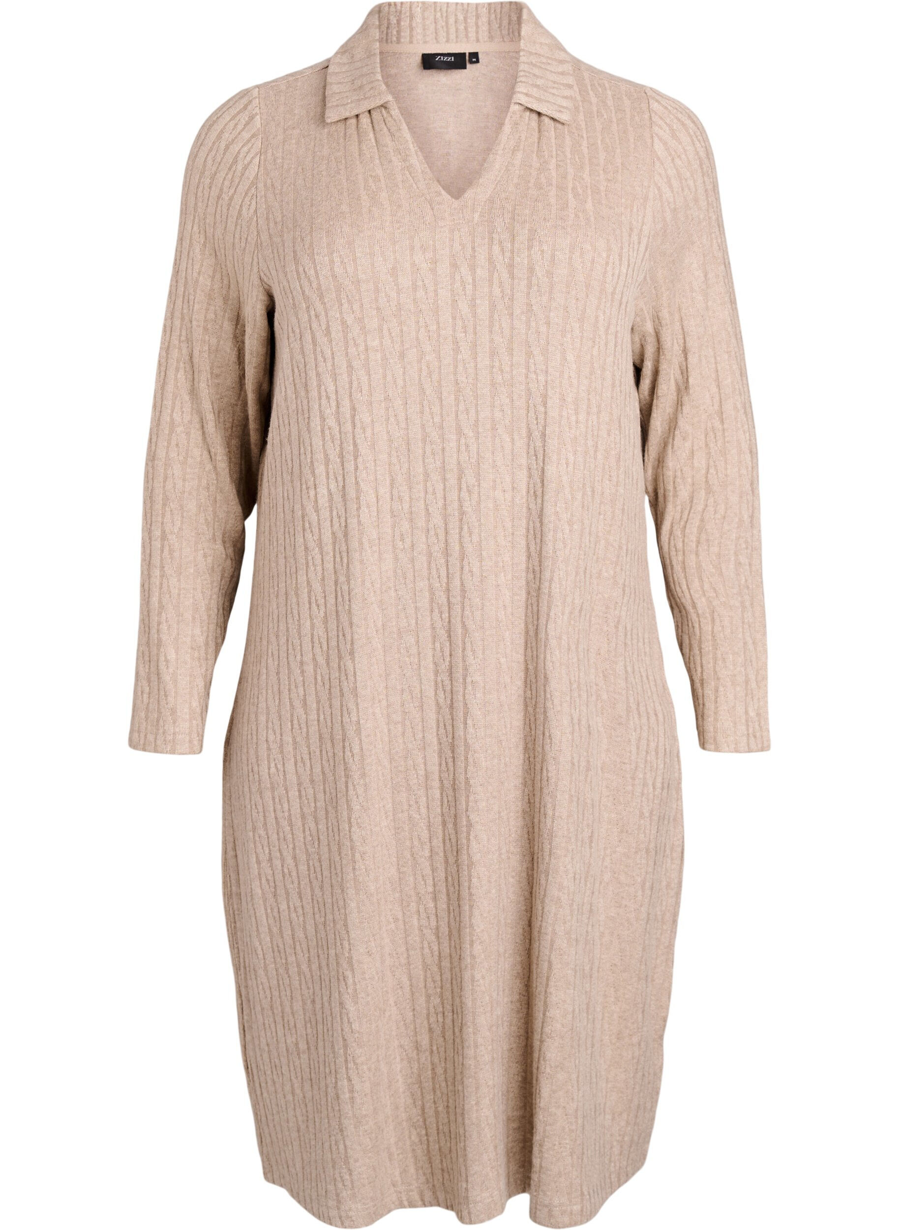 Robe &agrave; structure torsad&eacute;e et col en V