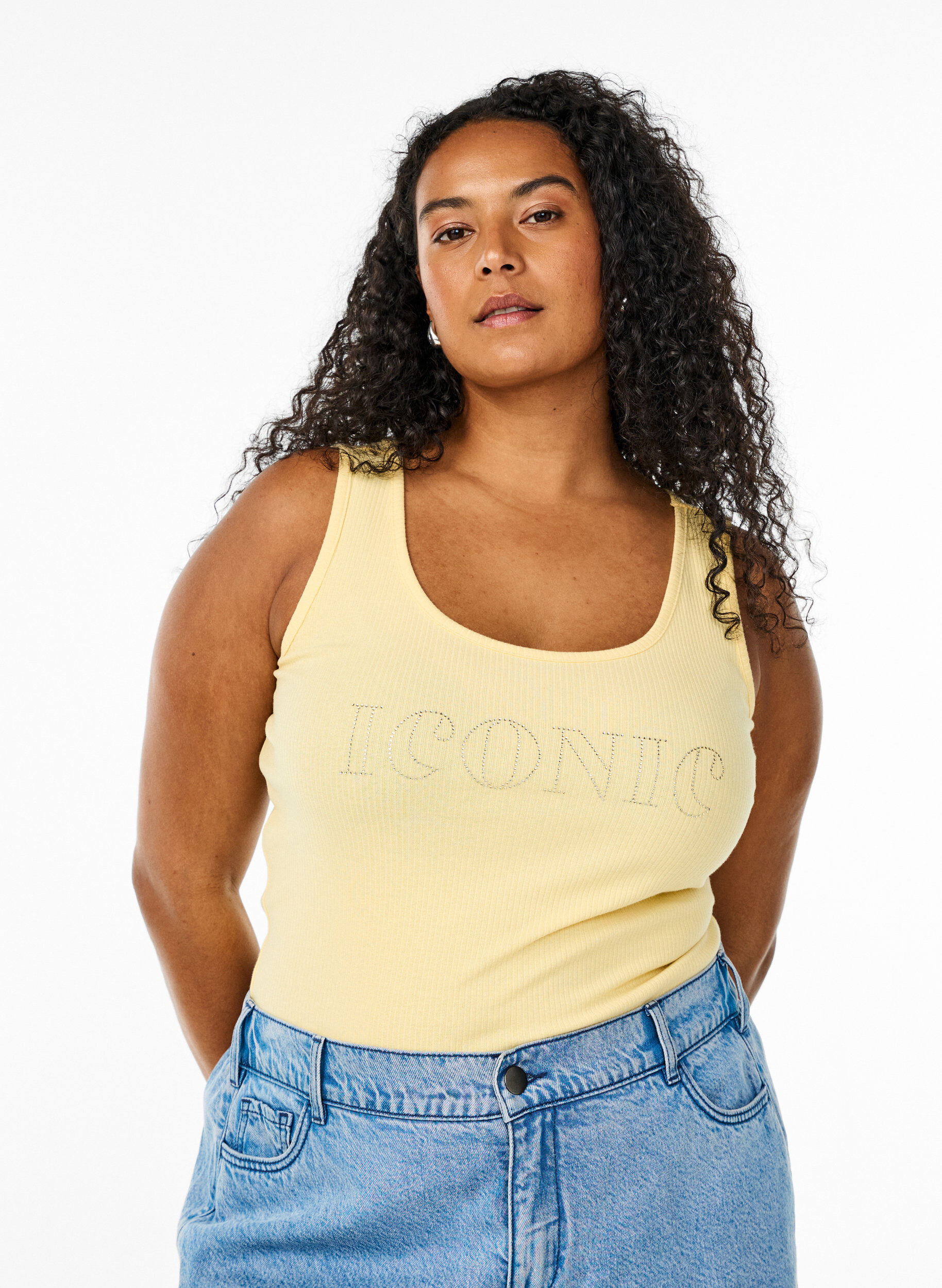 D&eacute;bardeur cintr&eacute; avec strass, Jaune clair, Model