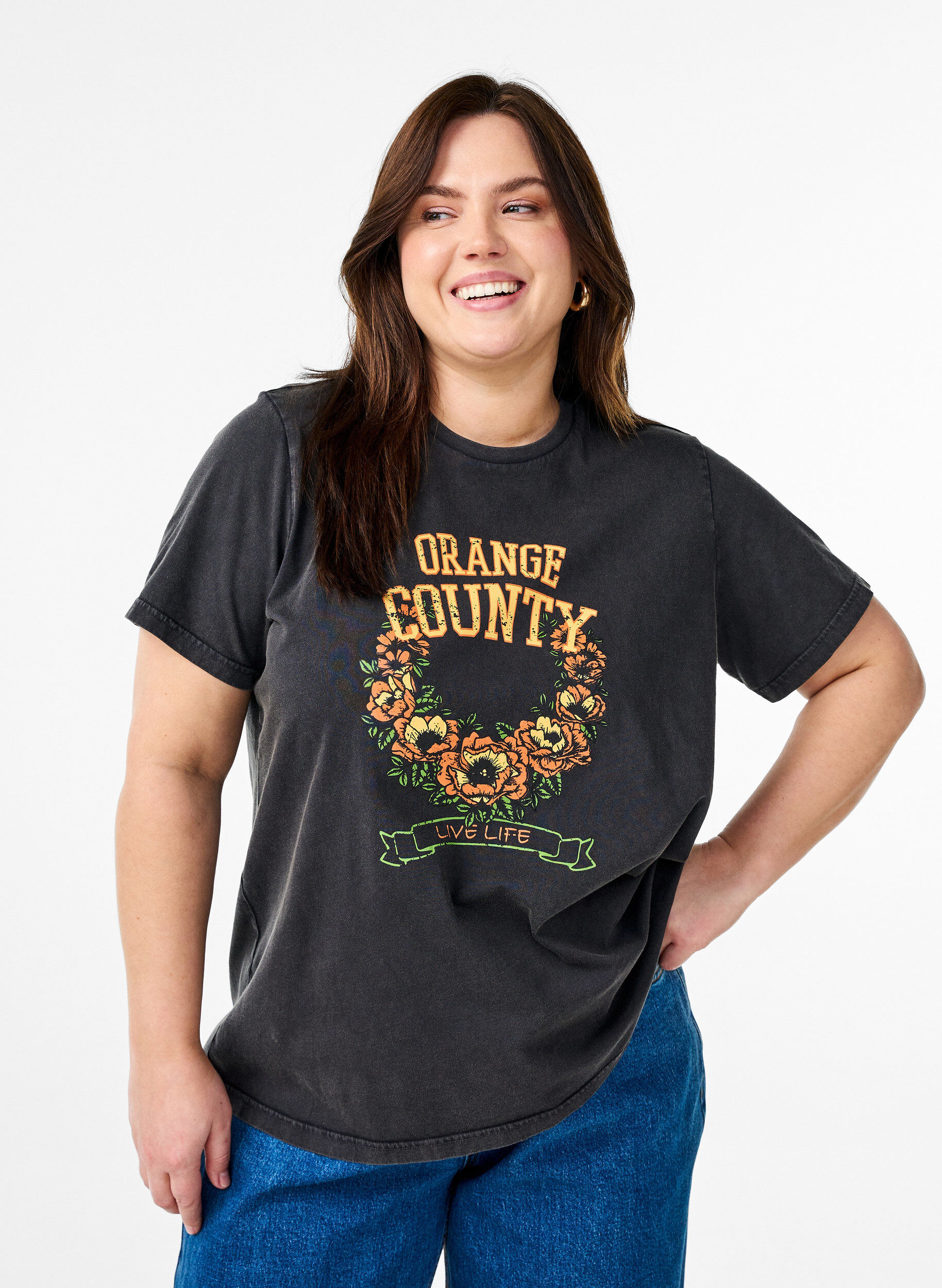 Zizzi T-shirt en coton biologique avec une impression cool, Gris anthracite, Model image number 0