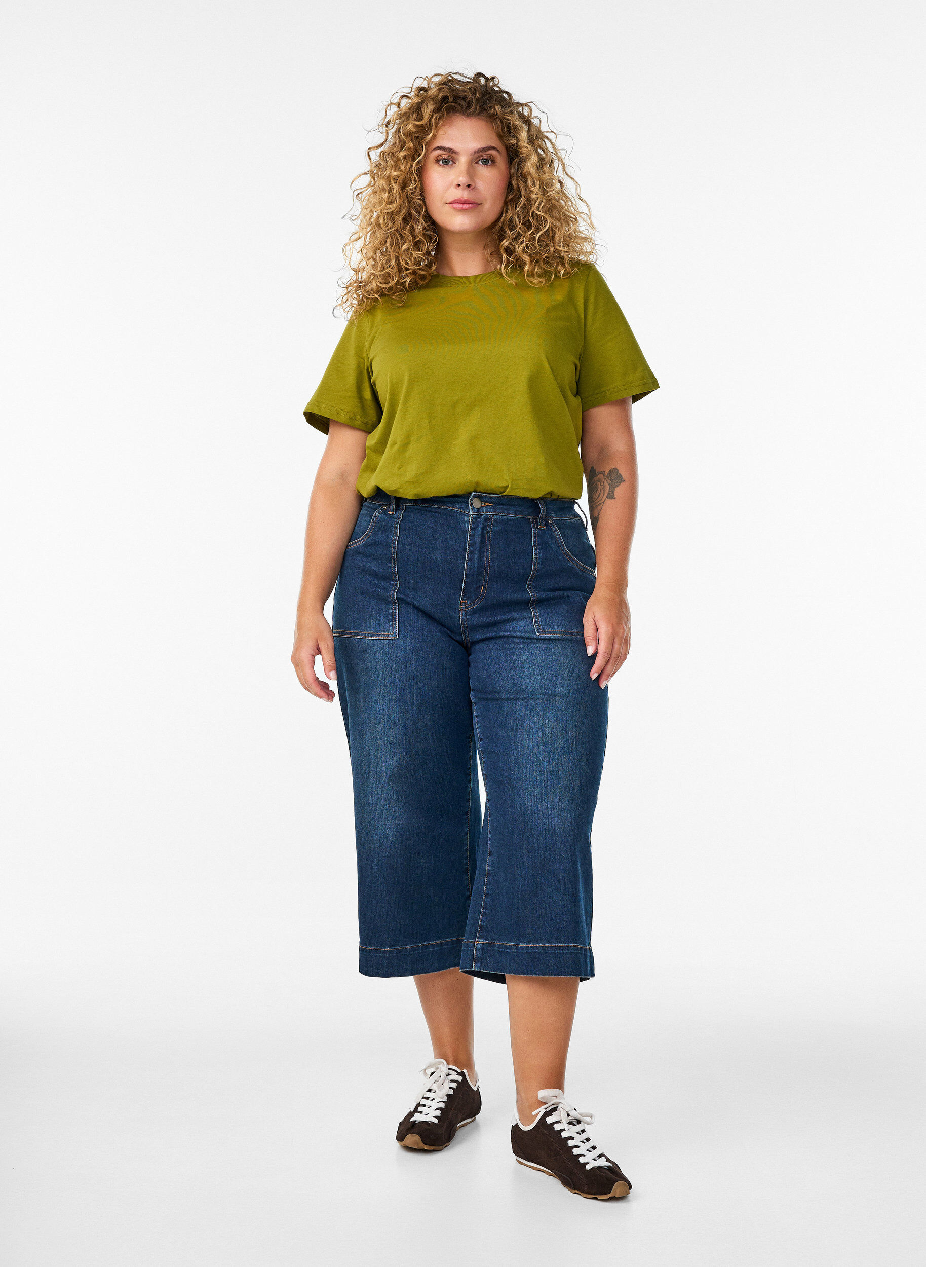 ZizziT-shirt basique en coton &agrave; col rond, Vert, Model image number 1