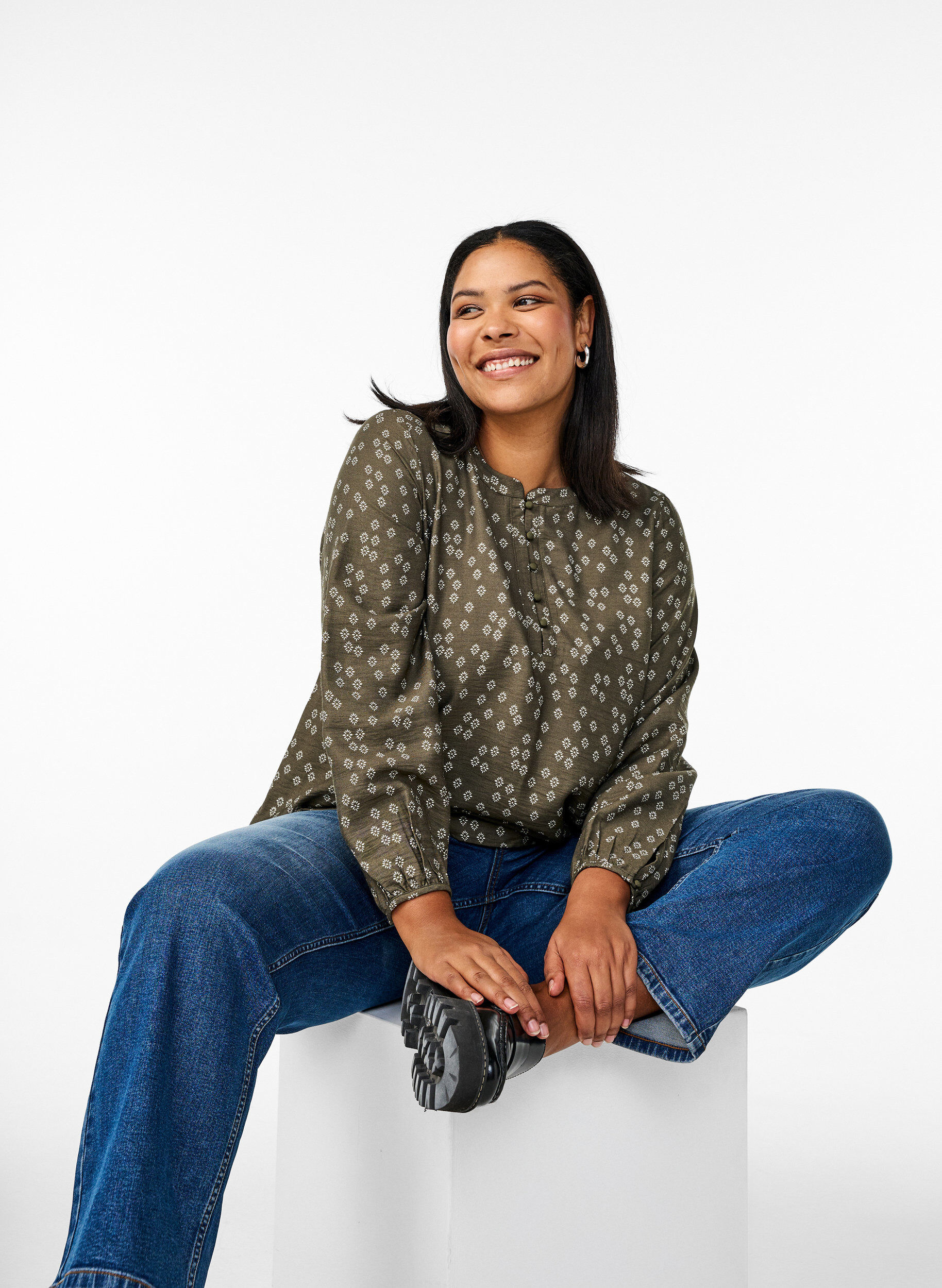 Zizzi Chemisier &agrave; manches longues avec motif et boutons, Vert fonc&eacute;, Image image number 0