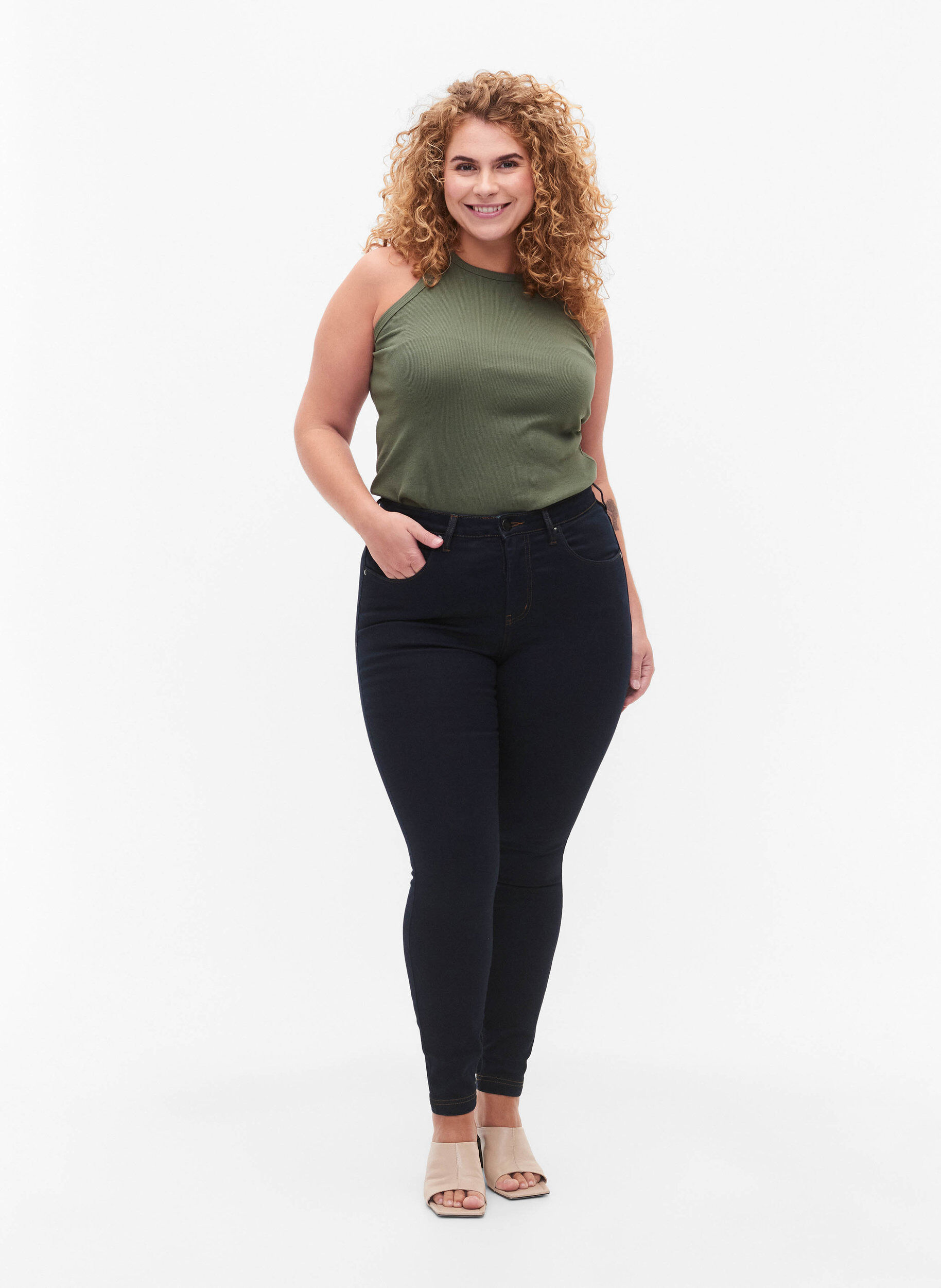 ZizziJean Amy super slim &agrave; taille haute, Tobacco Un, Model image number 0
