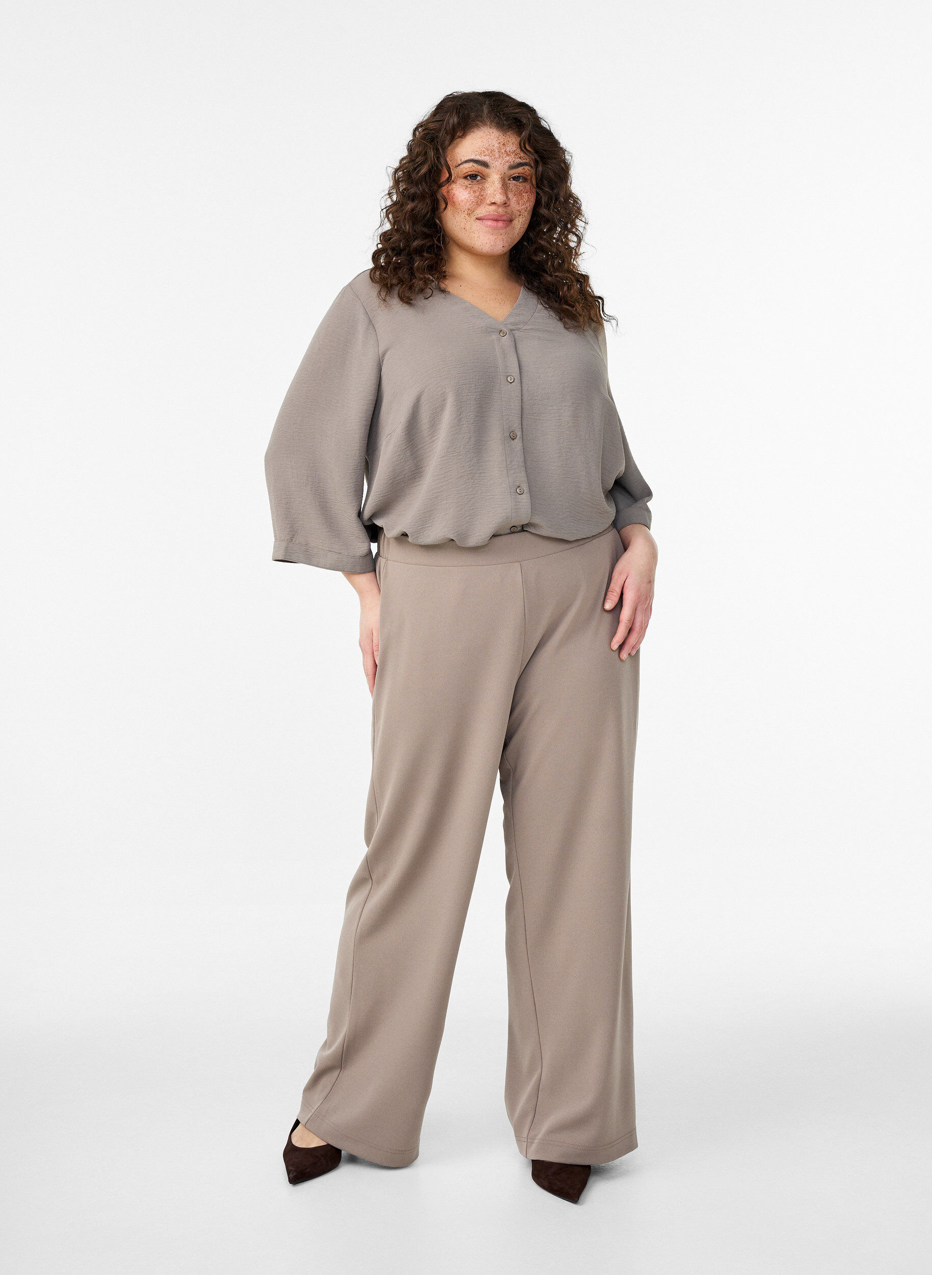FLASH - Pantalon ample, Beige, Model
