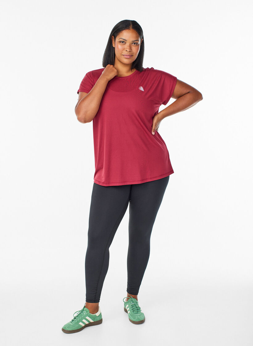 T-shirt de sport couleur unie, Rouge, Model