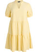 Robe courte &agrave; coupe &eacute;vas&eacute;e, Jaune clair, Packshot image number 0